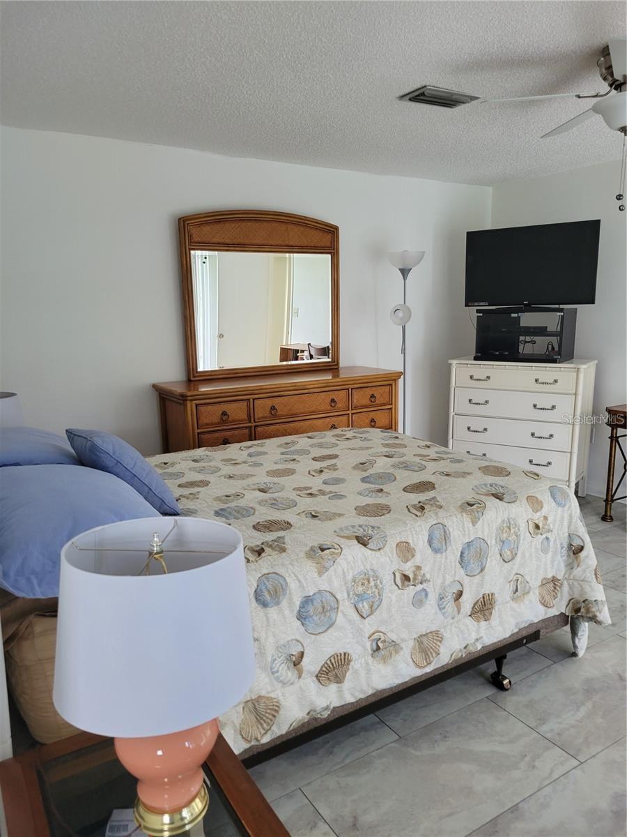 13 OAKLAND HILLS RD, ROTONDA WEST, FL, 33947