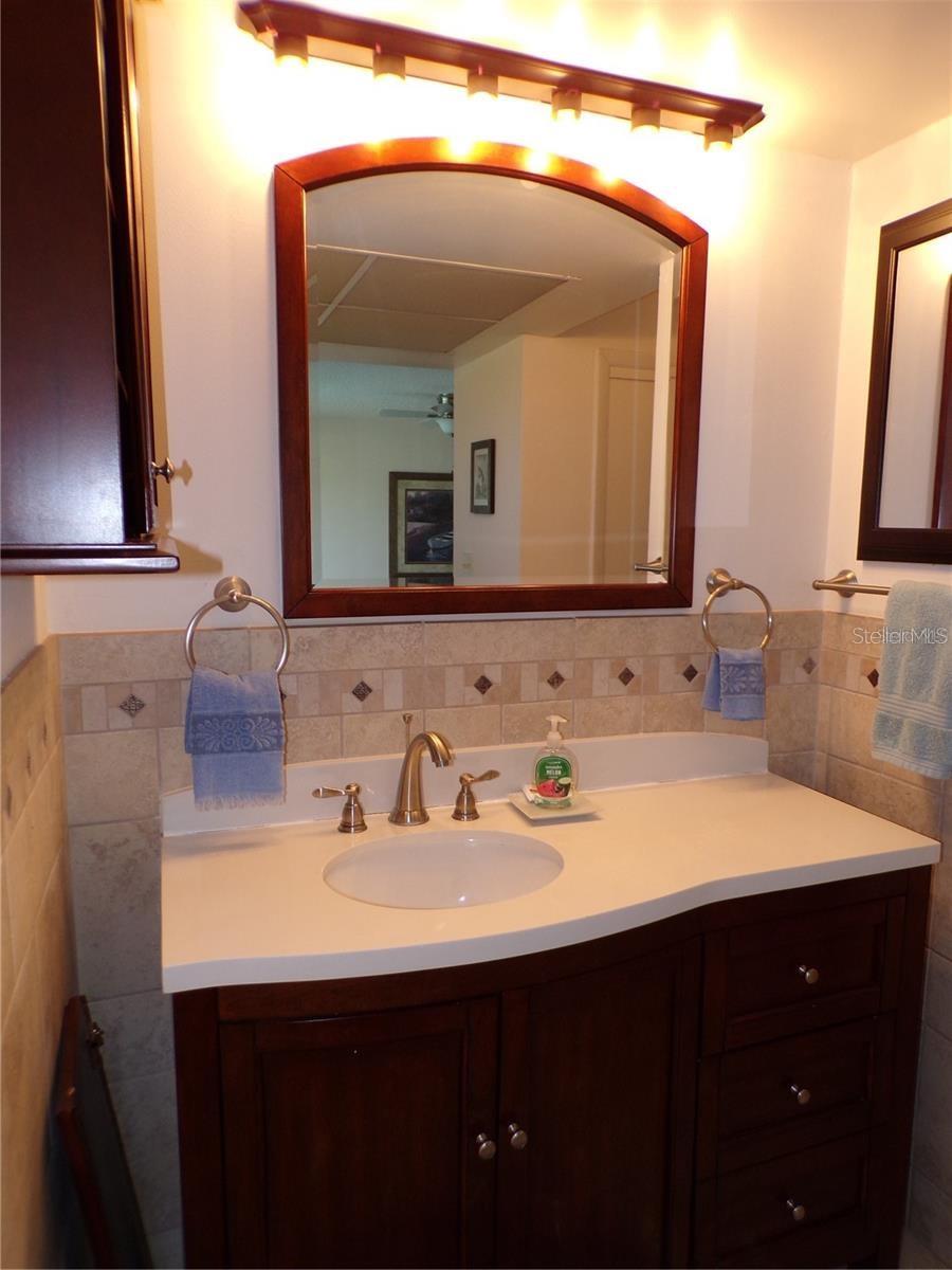 13 OAKLAND HILLS RD, ROTONDA WEST, FL, 33947