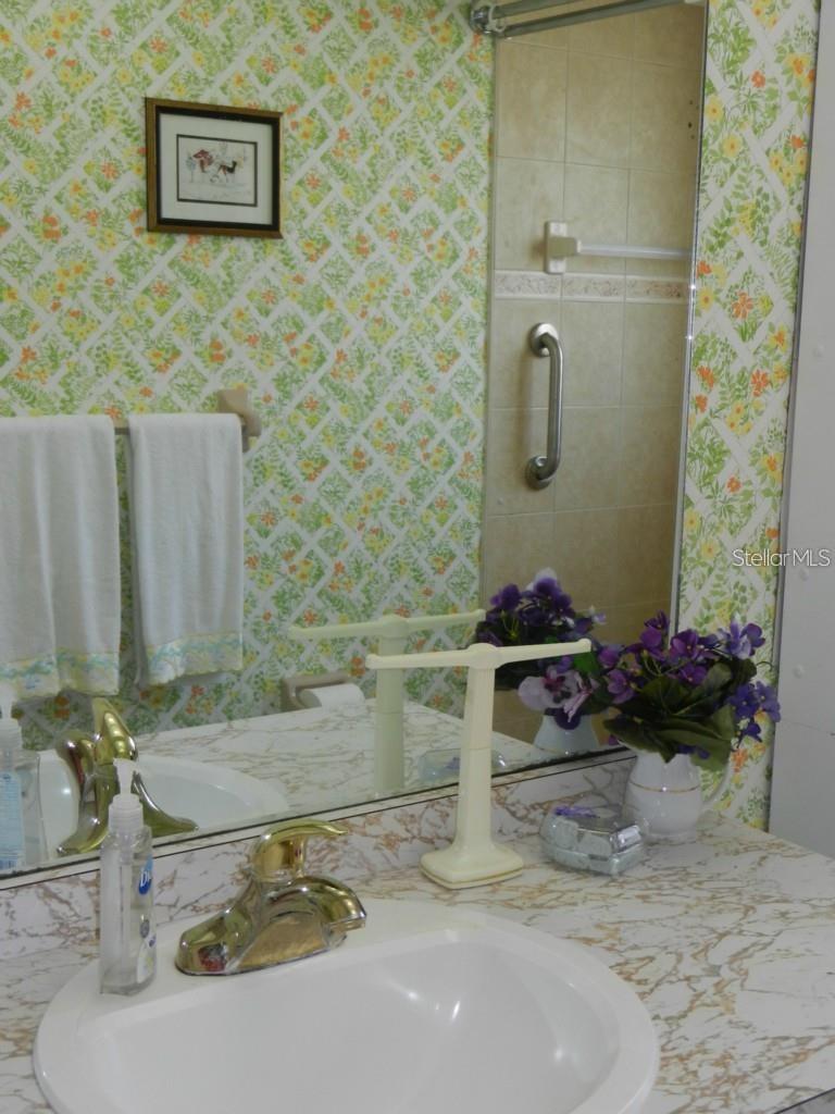 13 OAKLAND HILLS RD, ROTONDA WEST, FL, 33947