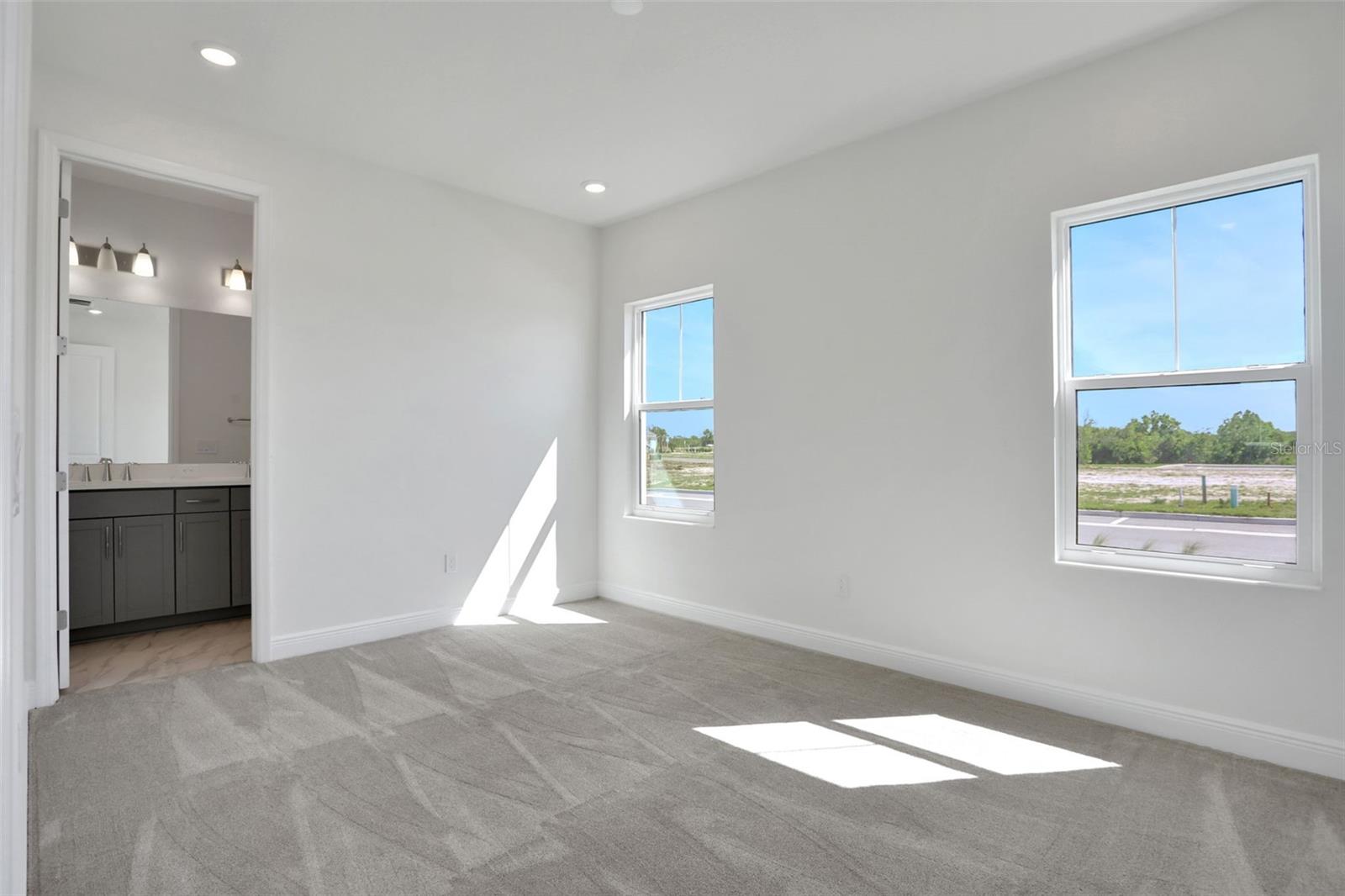9043 DUANY LN, SARASOTA, FL, 34240