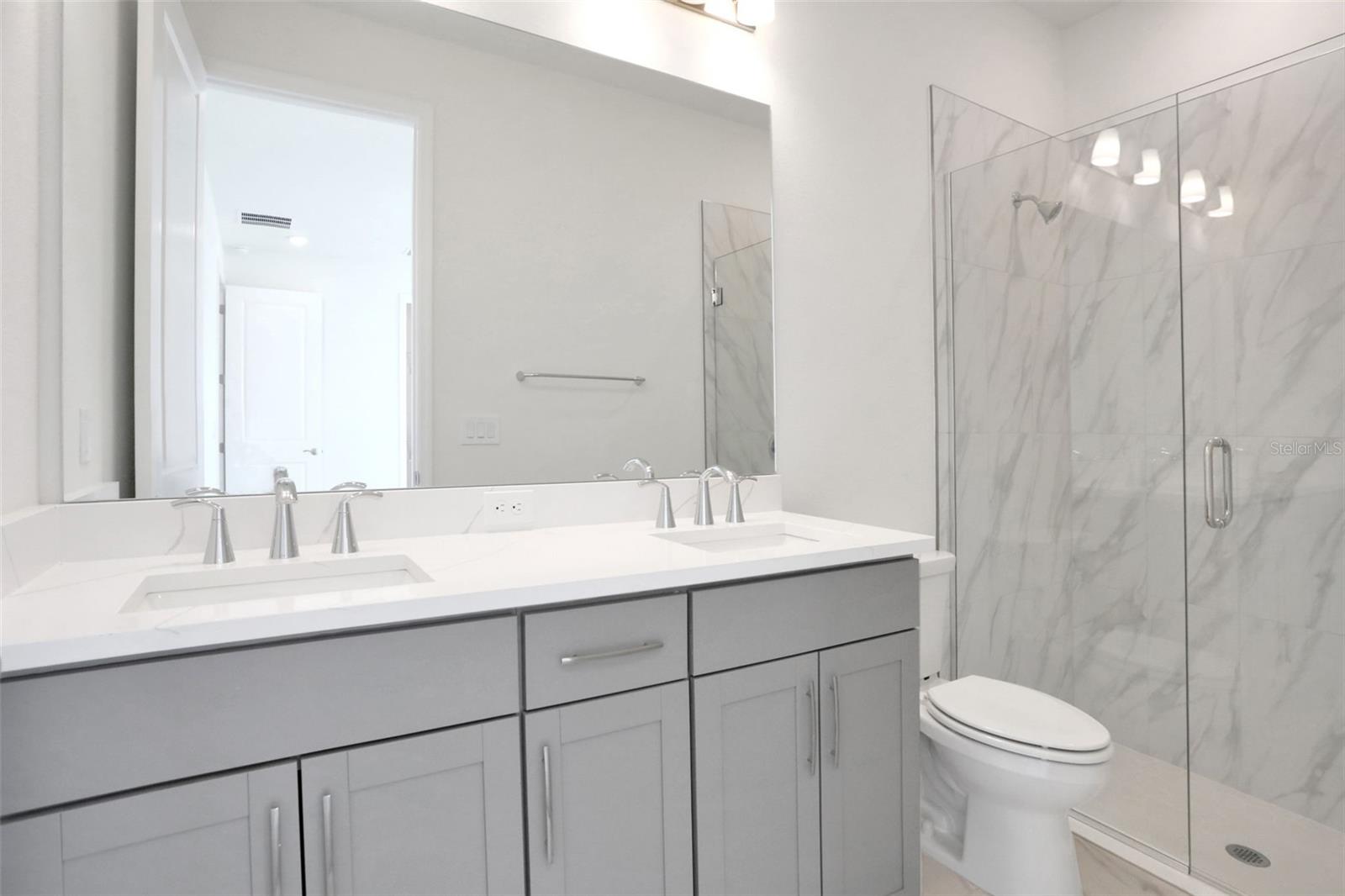 9043 DUANY LN, SARASOTA, FL, 34240