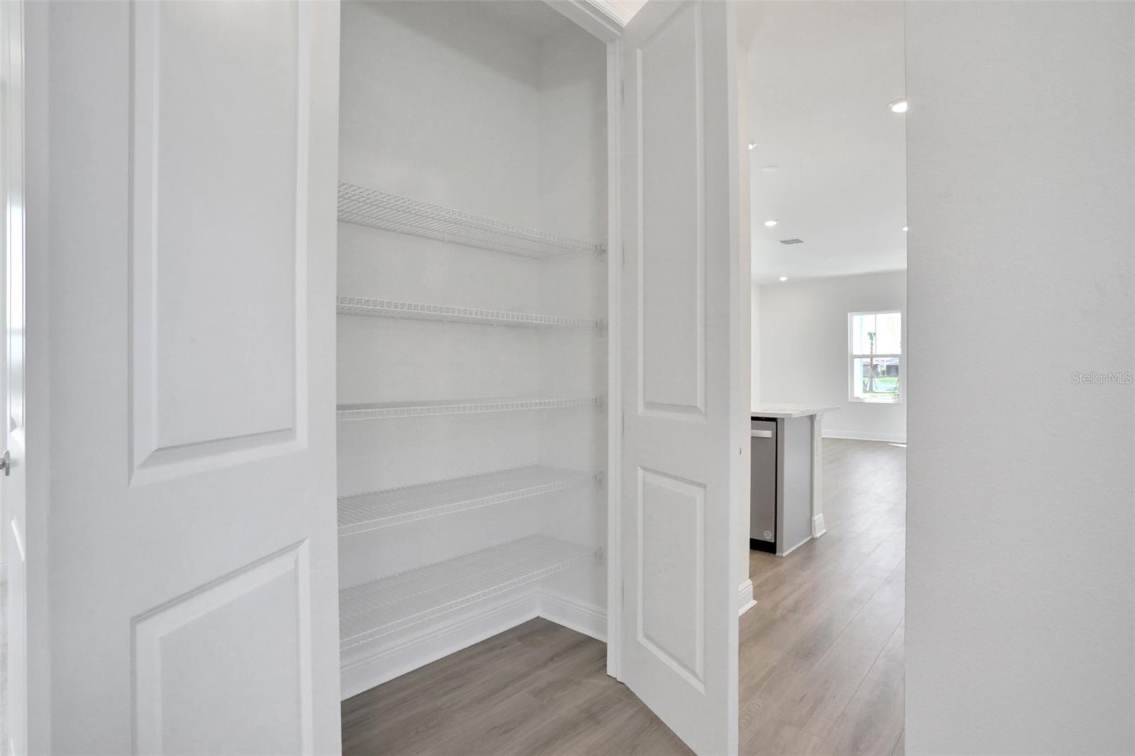 9043 DUANY LN, SARASOTA, FL, 34240