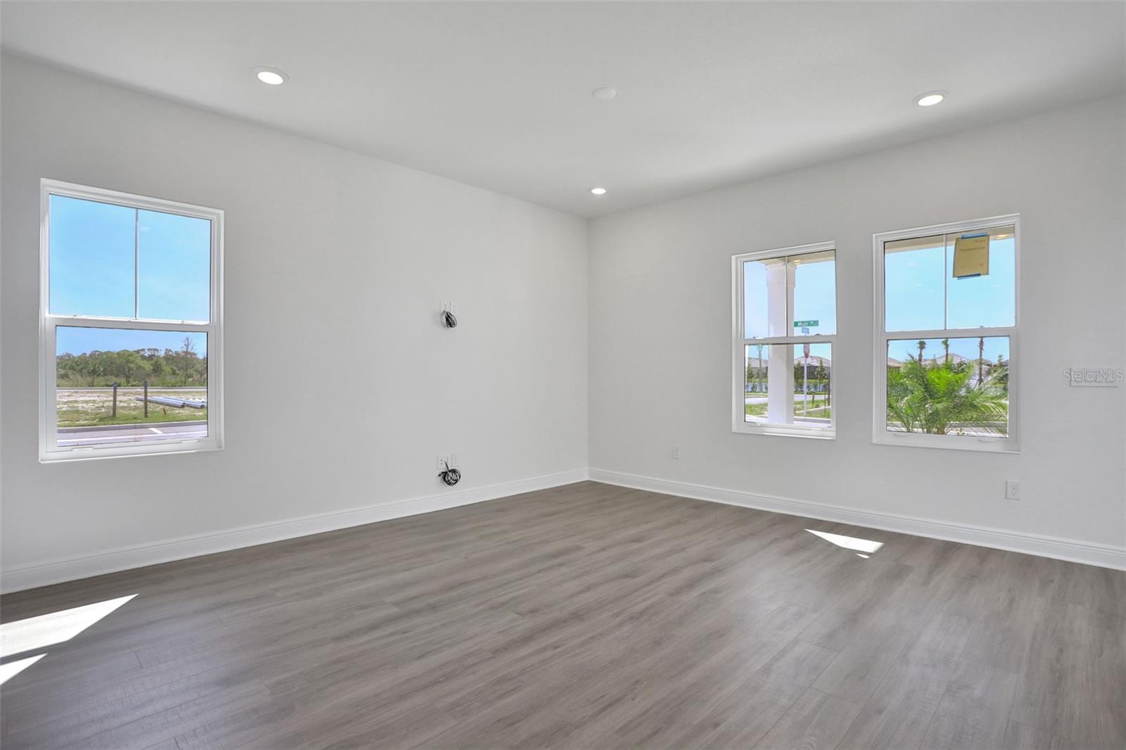 9043 DUANY LN, SARASOTA, FL, 34240