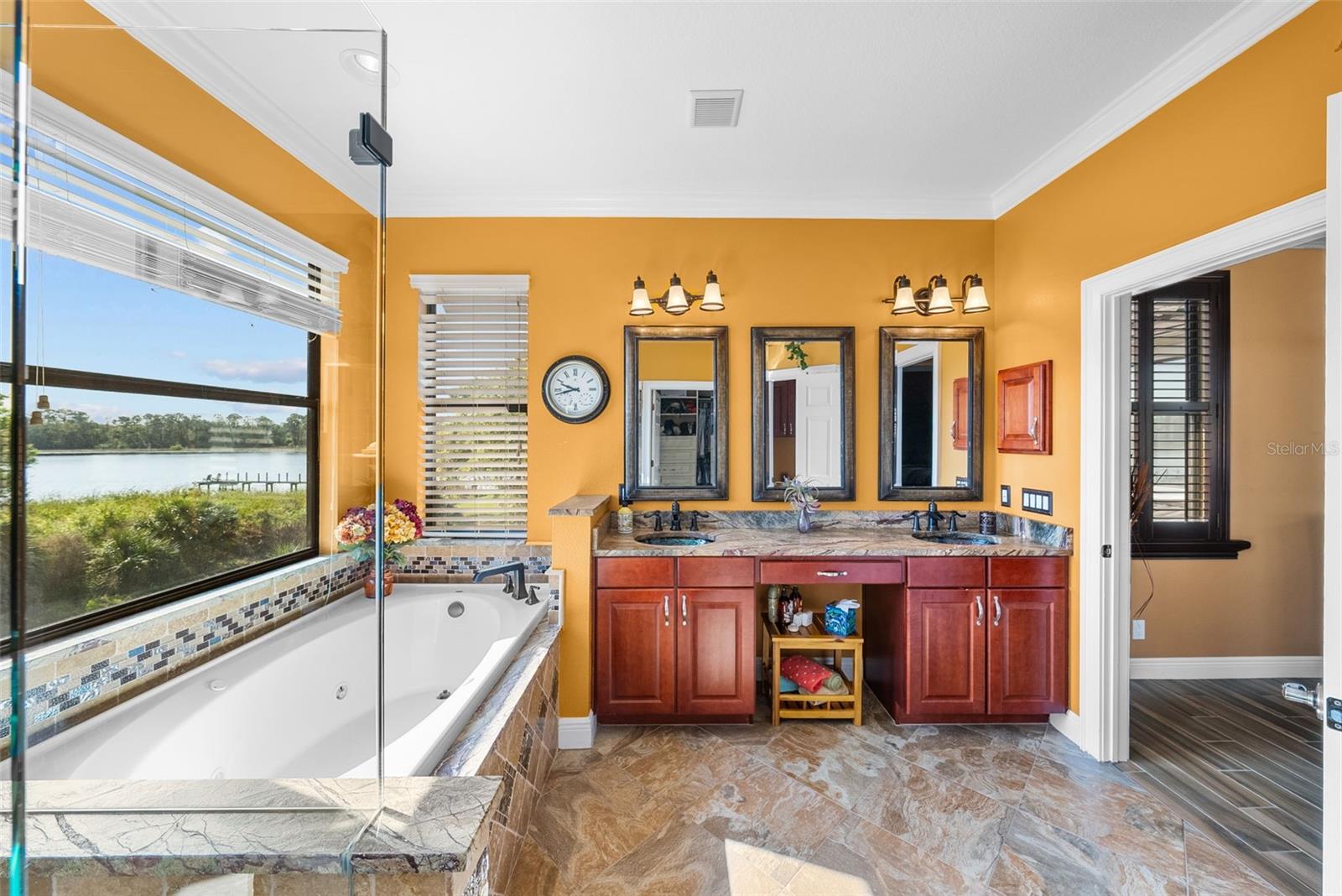 2707 LAKEBREEZE LN S, CLEARWATER, FL, 33759
