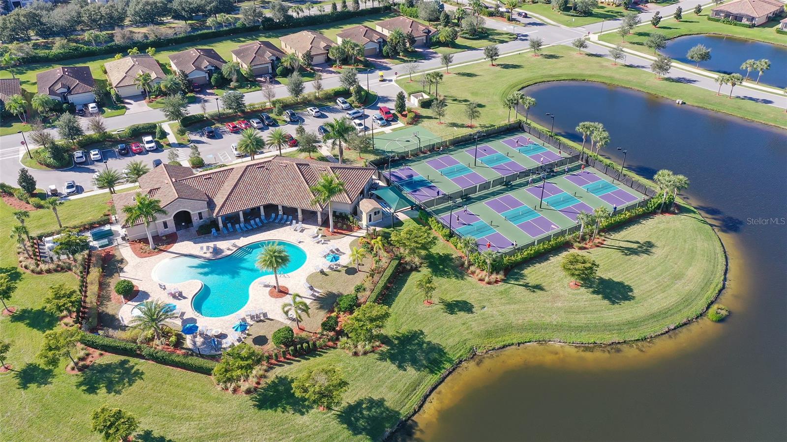 7124 GRAND ESTUARY TRL #104, BRADENTON, FL, 34212