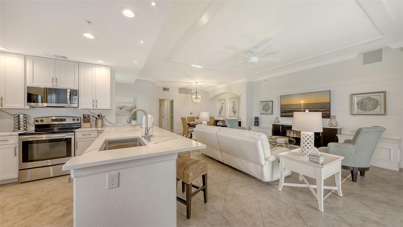 7124 GRAND ESTUARY TRL #104, BRADENTON, FL, 34212