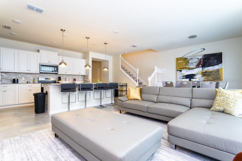 7586 OAK SPRING LN, DAVENPORT, FL, 33837