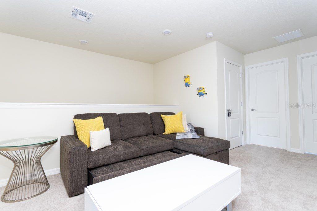 7586 OAK SPRING LN, DAVENPORT, FL, 33837