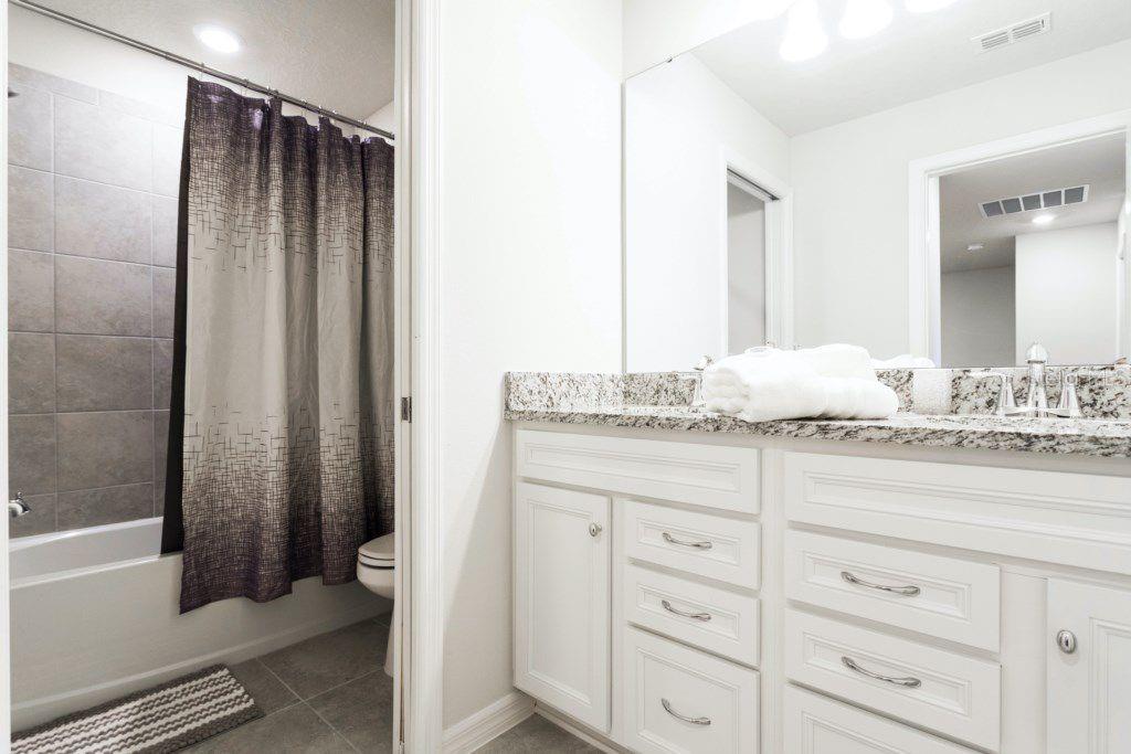 7586 OAK SPRING LN, DAVENPORT, FL, 33837