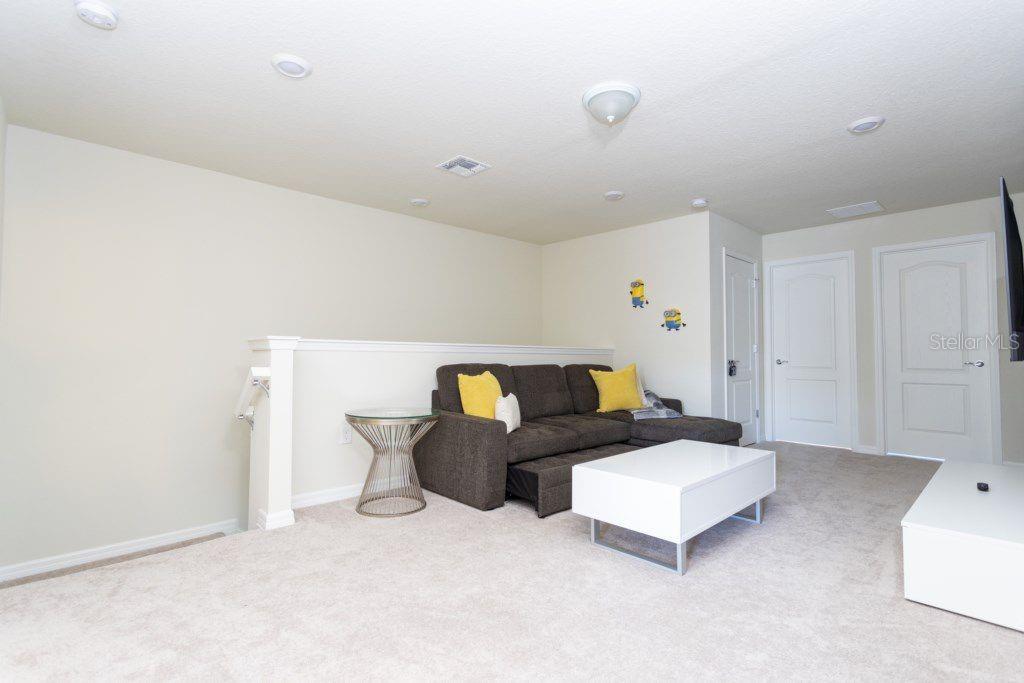 7586 OAK SPRING LN, DAVENPORT, FL, 33837