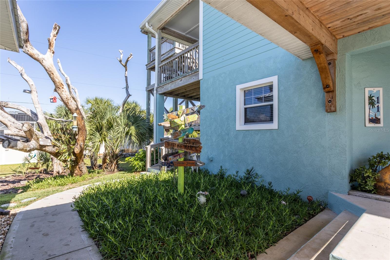 11 BEACHSIDE DR, PALM COAST, FL, 32137