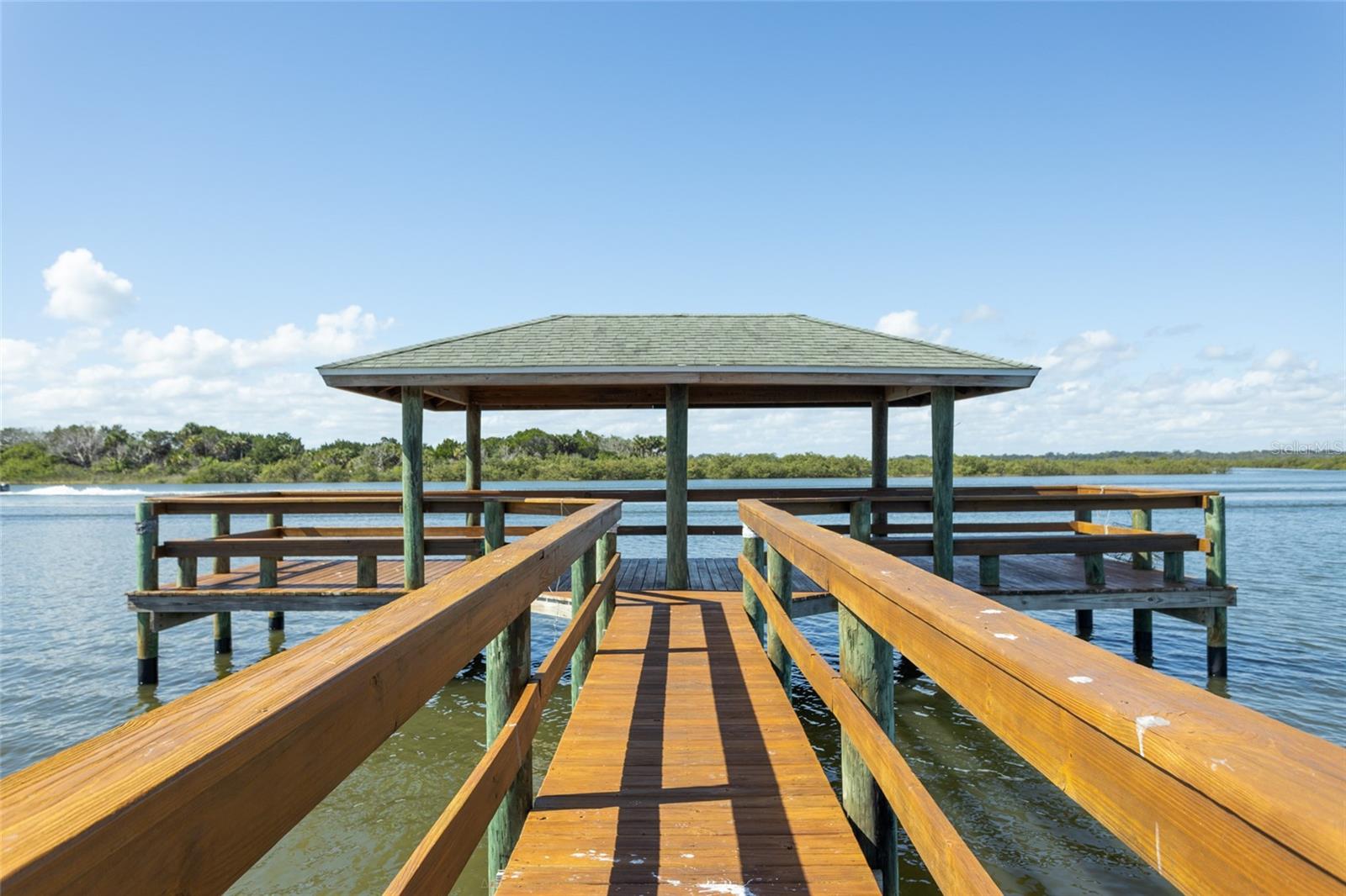 11 BEACHSIDE DR, PALM COAST, FL, 32137