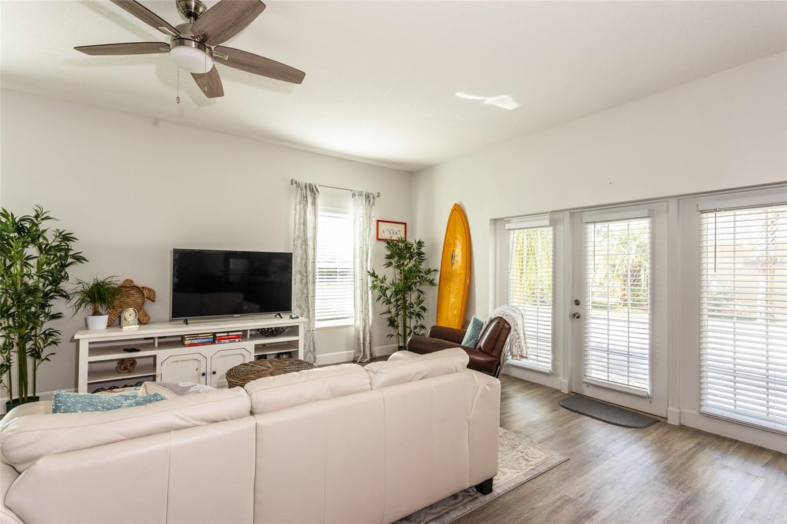 11 BEACHSIDE DR, PALM COAST, FL, 32137