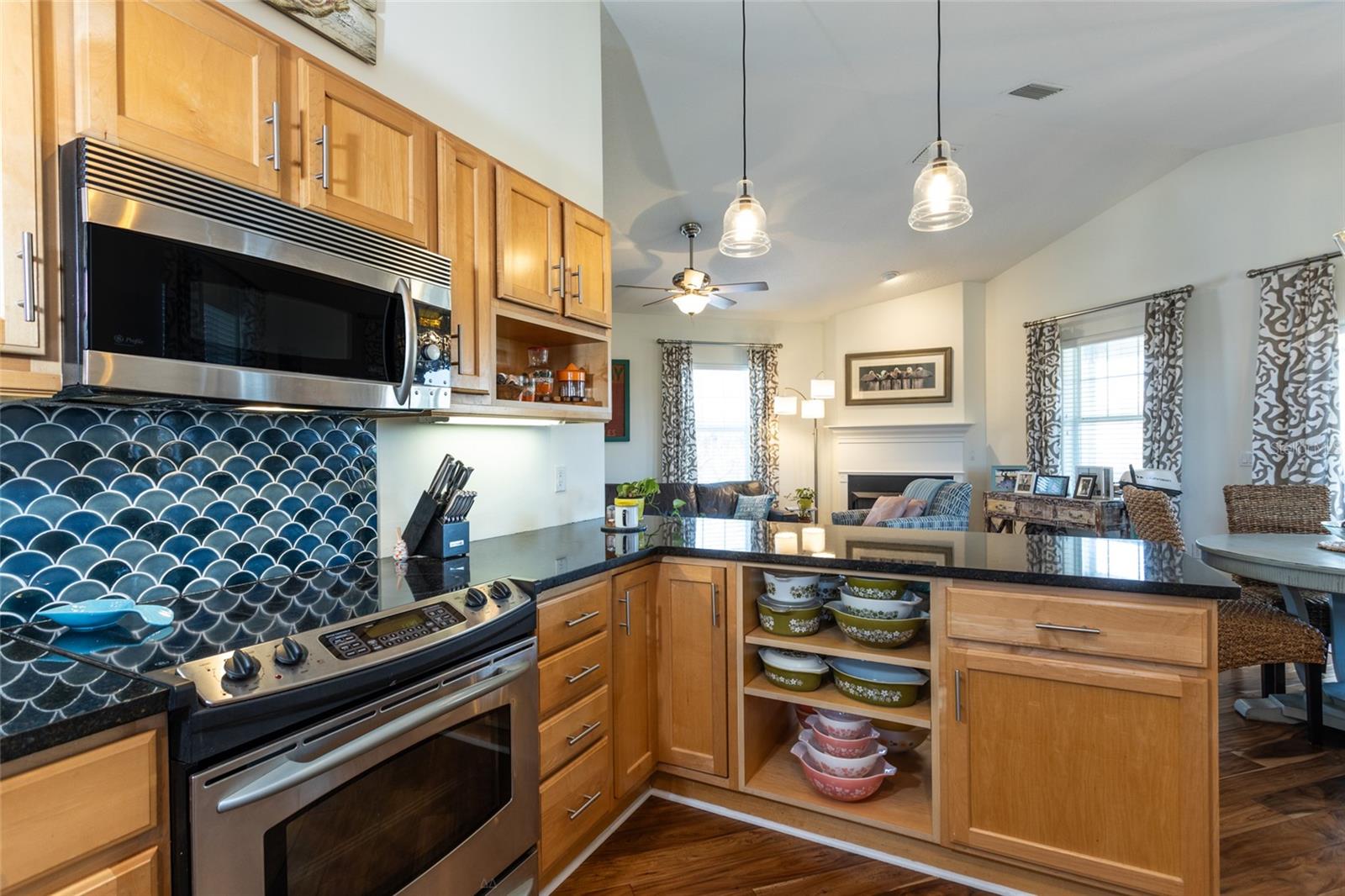 11 BEACHSIDE DR, PALM COAST, FL, 32137