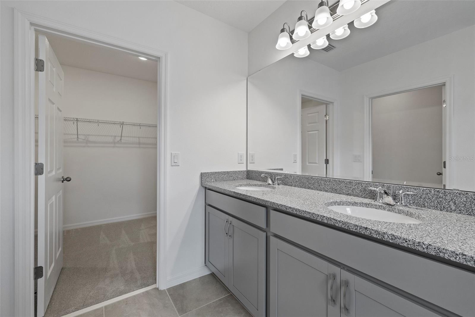 4054 SERENE WATER AVE, EUSTIS, FL, 32736