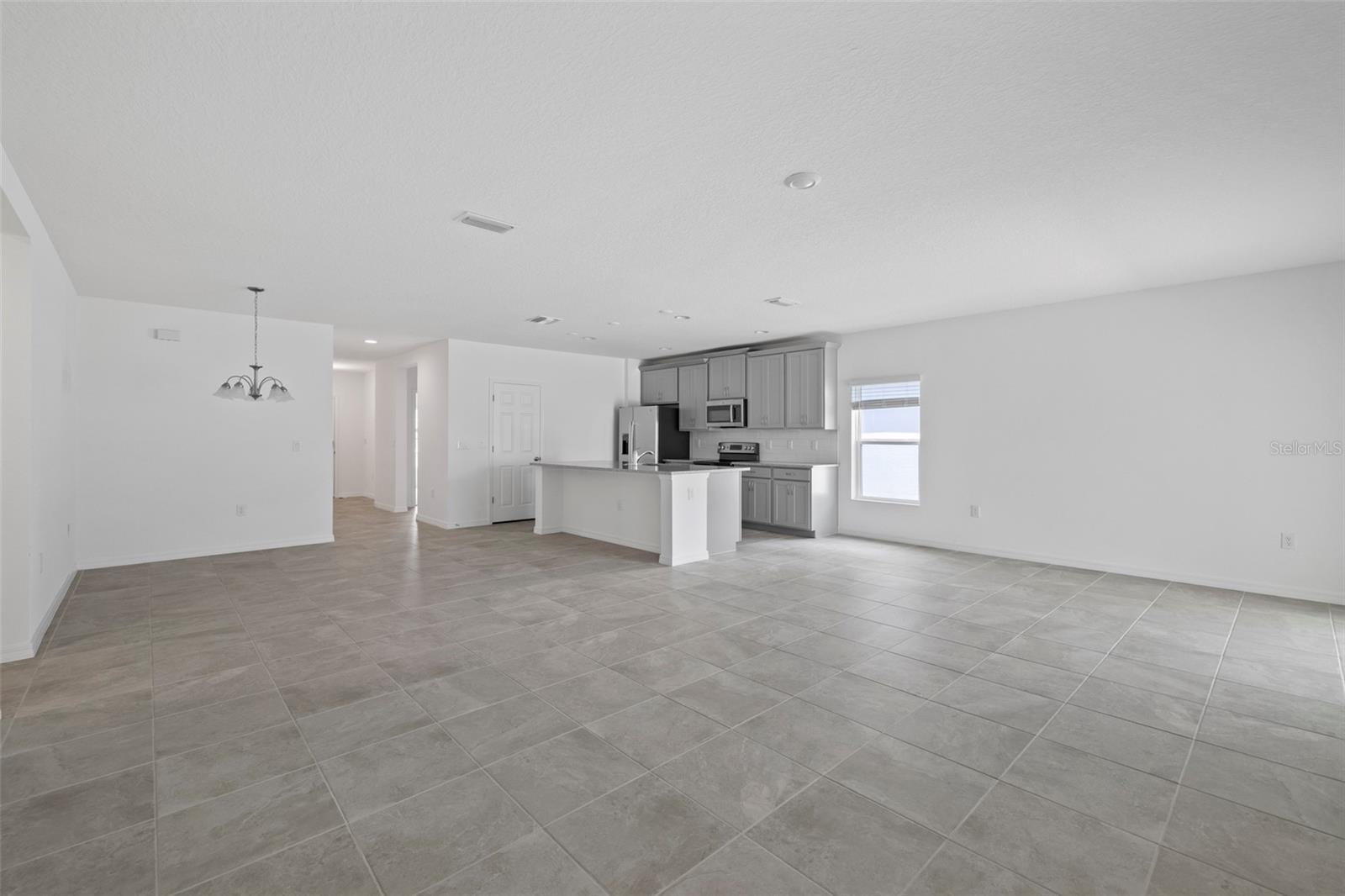 4054 SERENE WATER AVE, EUSTIS, FL, 32736