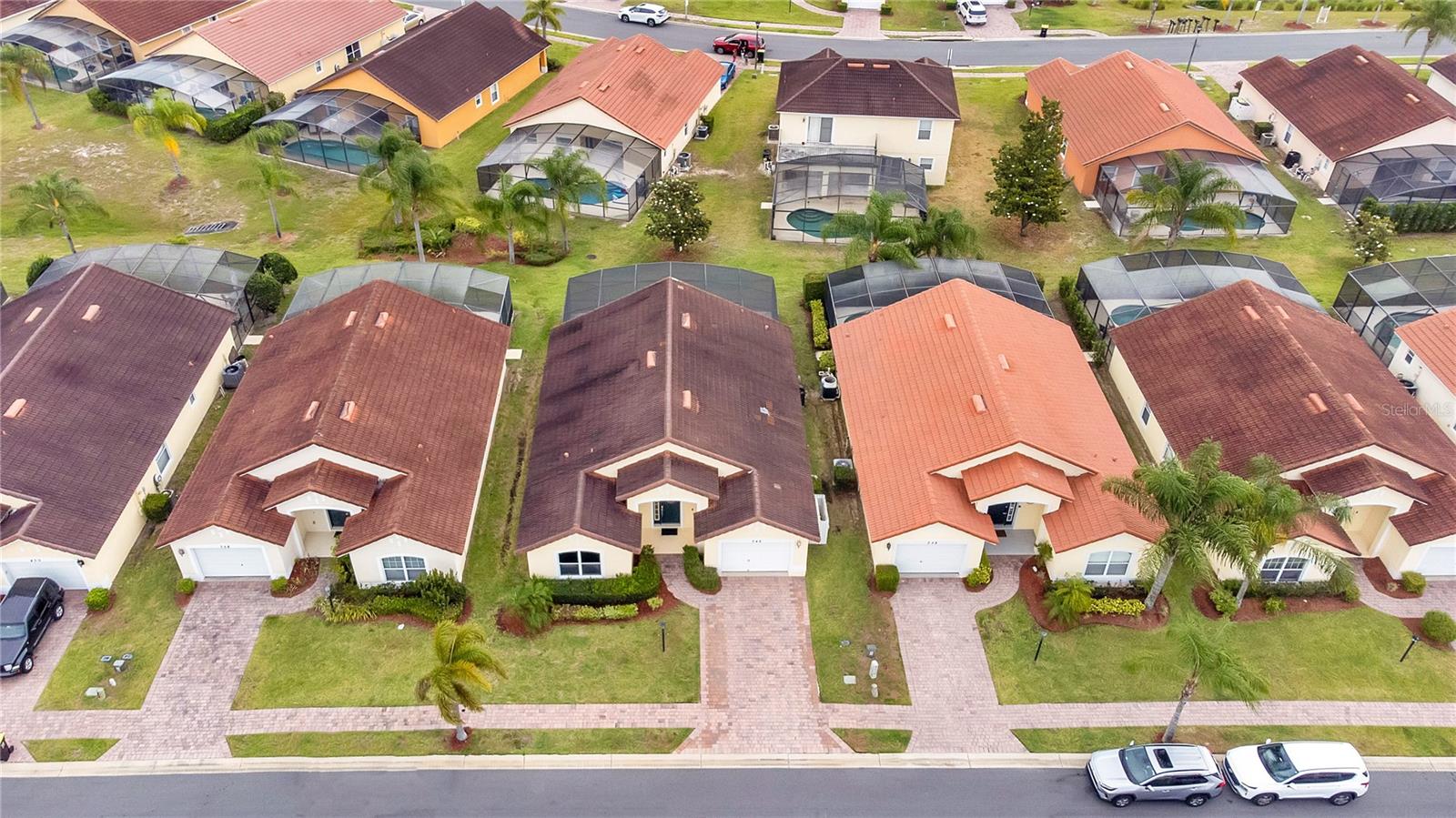 348 ROBIN RD, DAVENPORT, FL, 33896