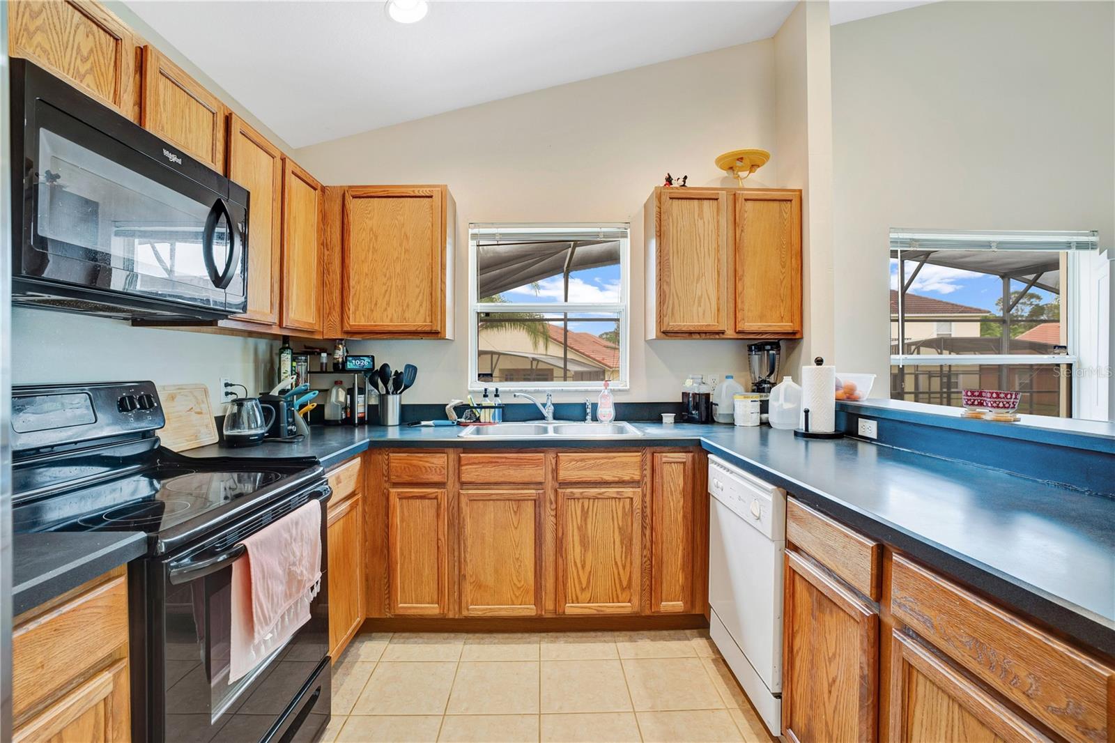 348 ROBIN RD, DAVENPORT, FL, 33896