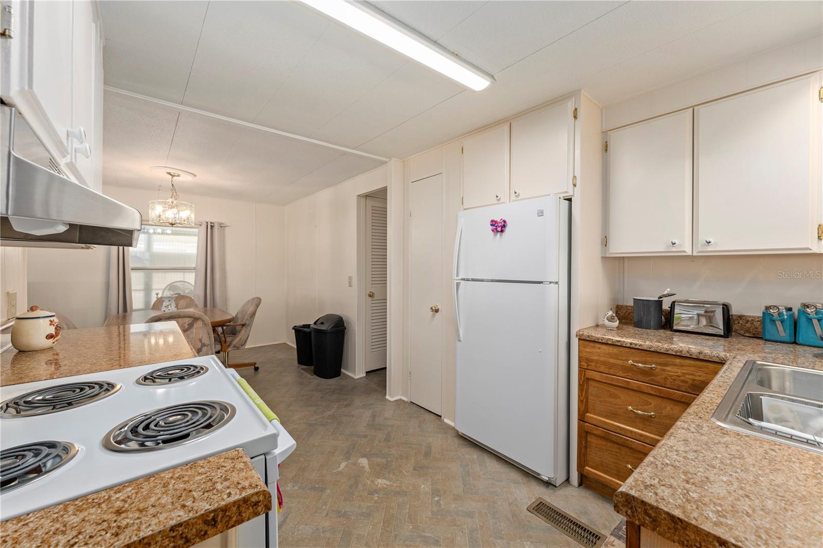 G5081337 Property Photo