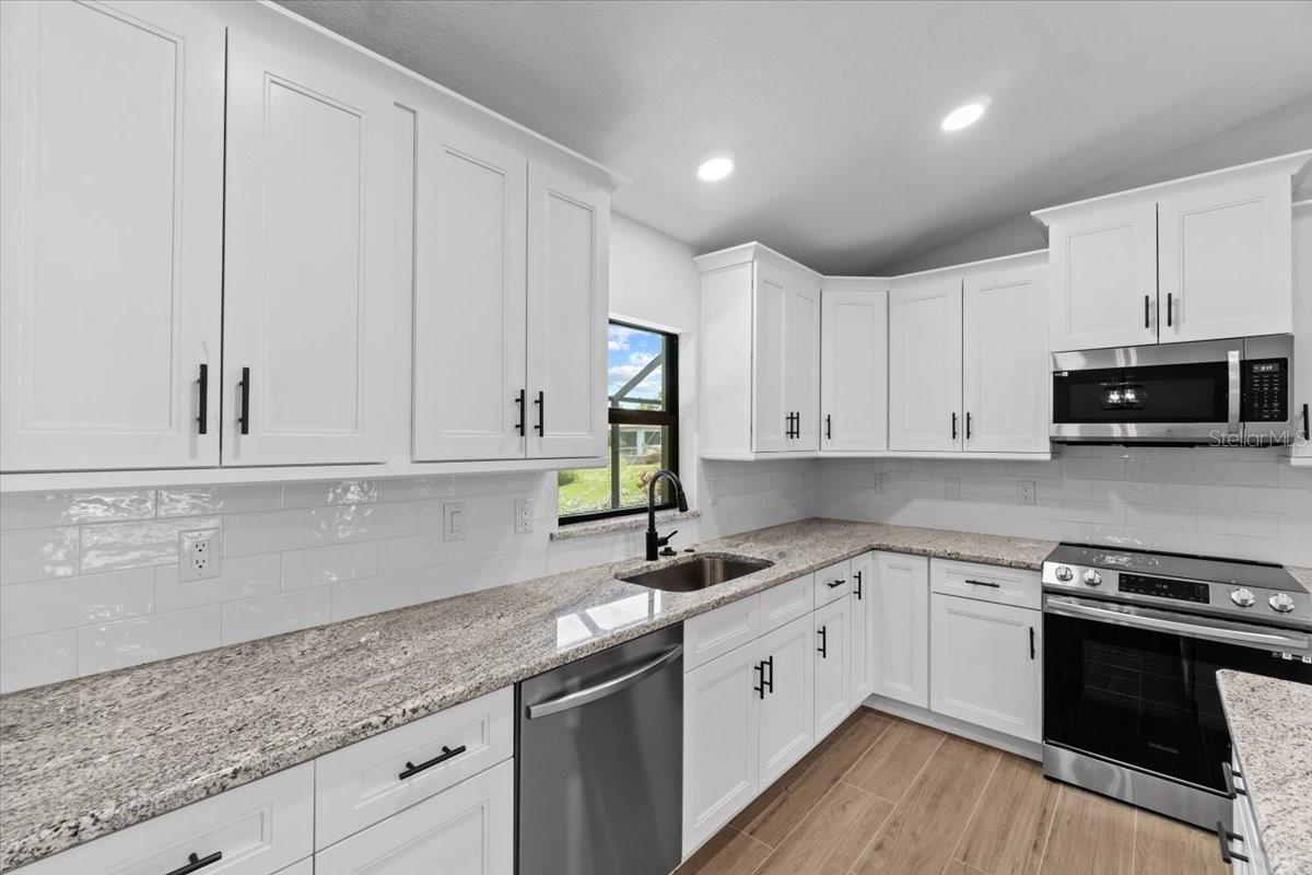 7075 BRANDYWINE DR, ENGLEWOOD, FL, 34224