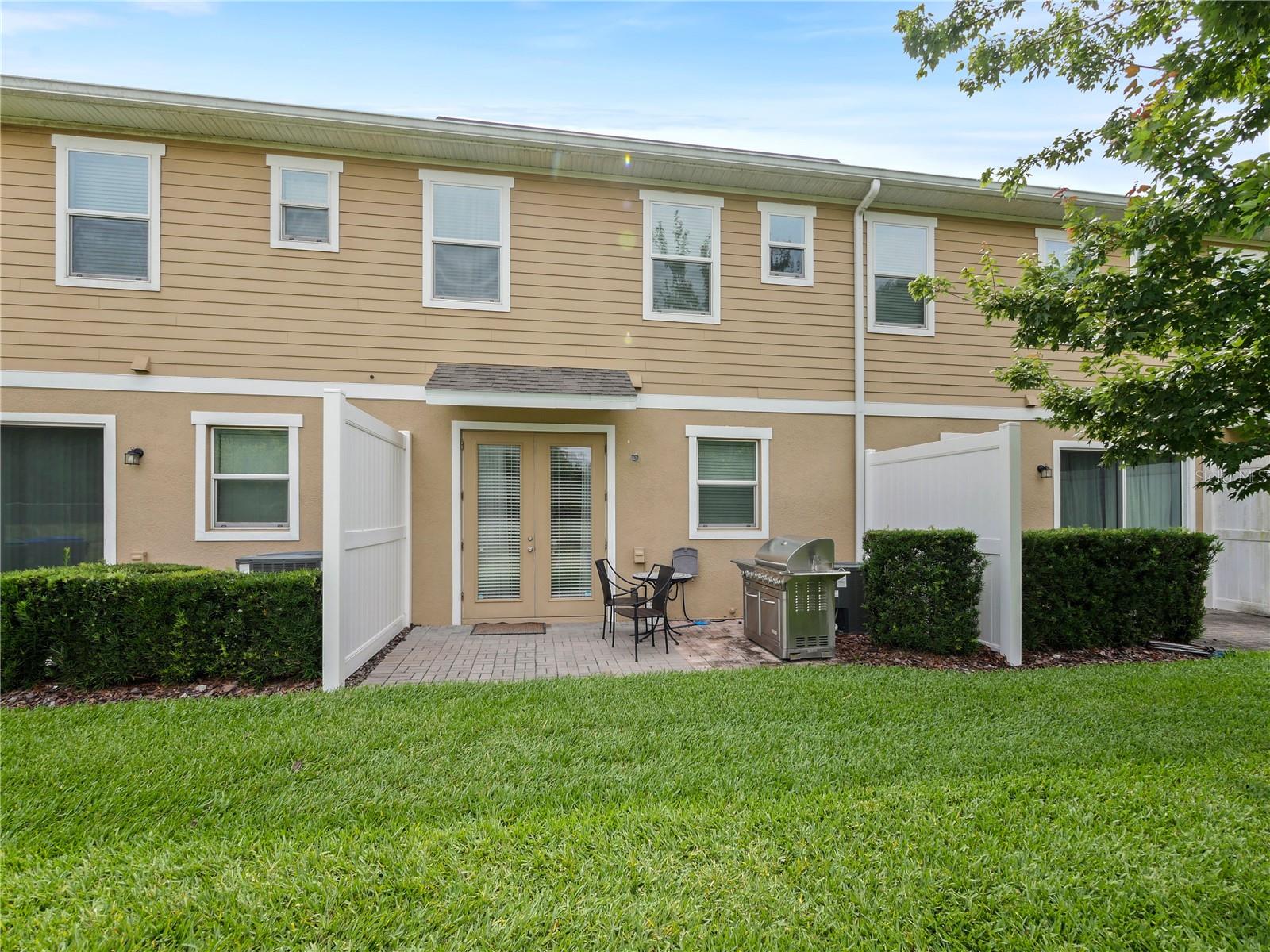 1262 E 10TH ST, APOPKA, FL, 32703