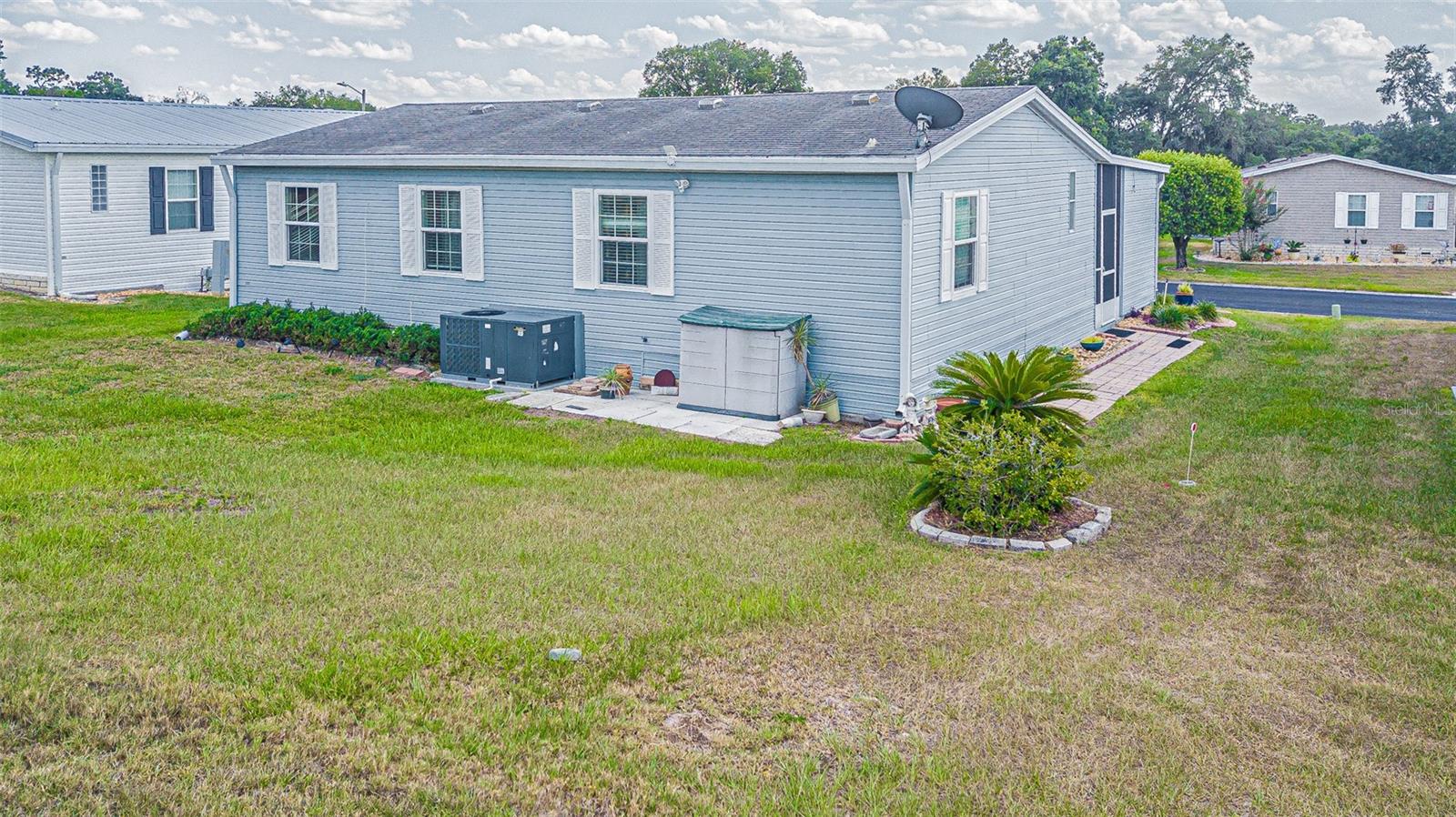 37607 NEUKOM AVE, ZEPHYRHILLS, FL, 33541