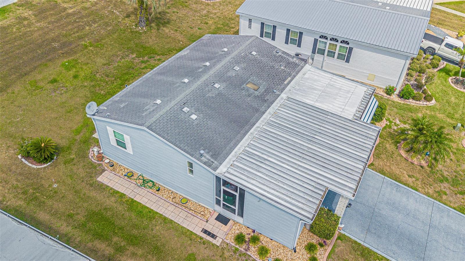 37607 NEUKOM AVE, ZEPHYRHILLS, FL, 33541