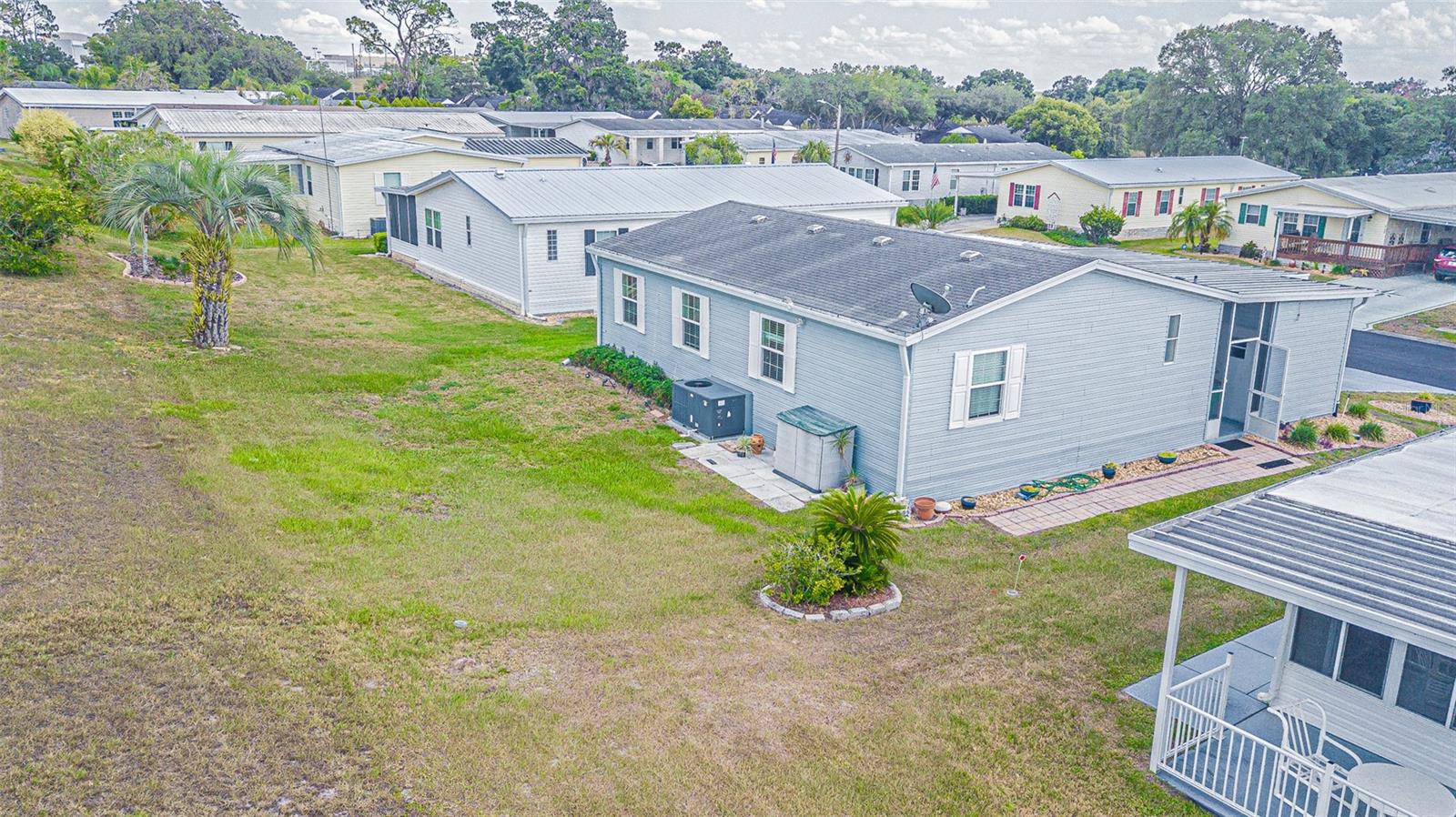 37607 NEUKOM AVE, ZEPHYRHILLS, FL, 33541