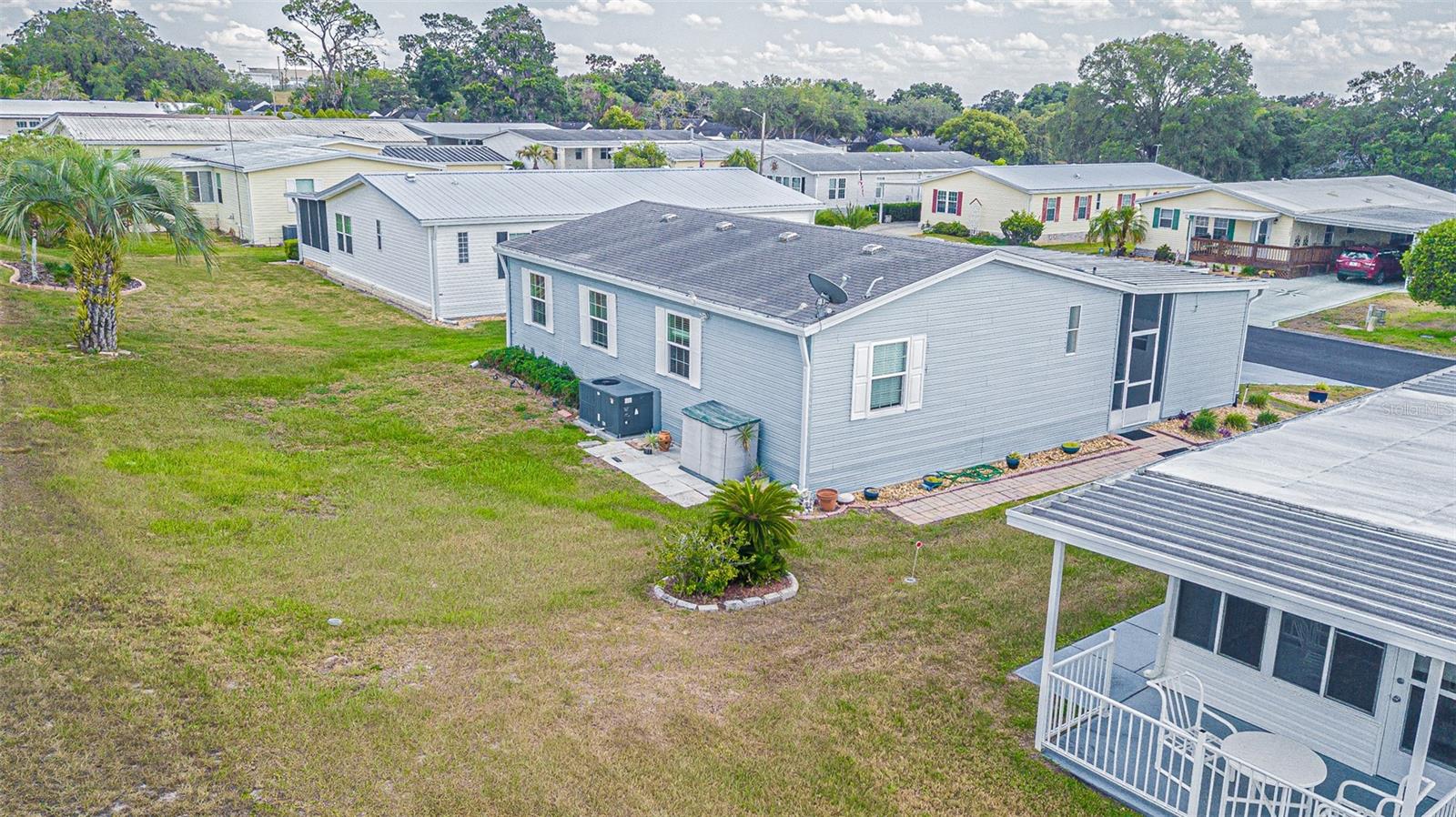 37607 NEUKOM AVE, ZEPHYRHILLS, FL, 33541