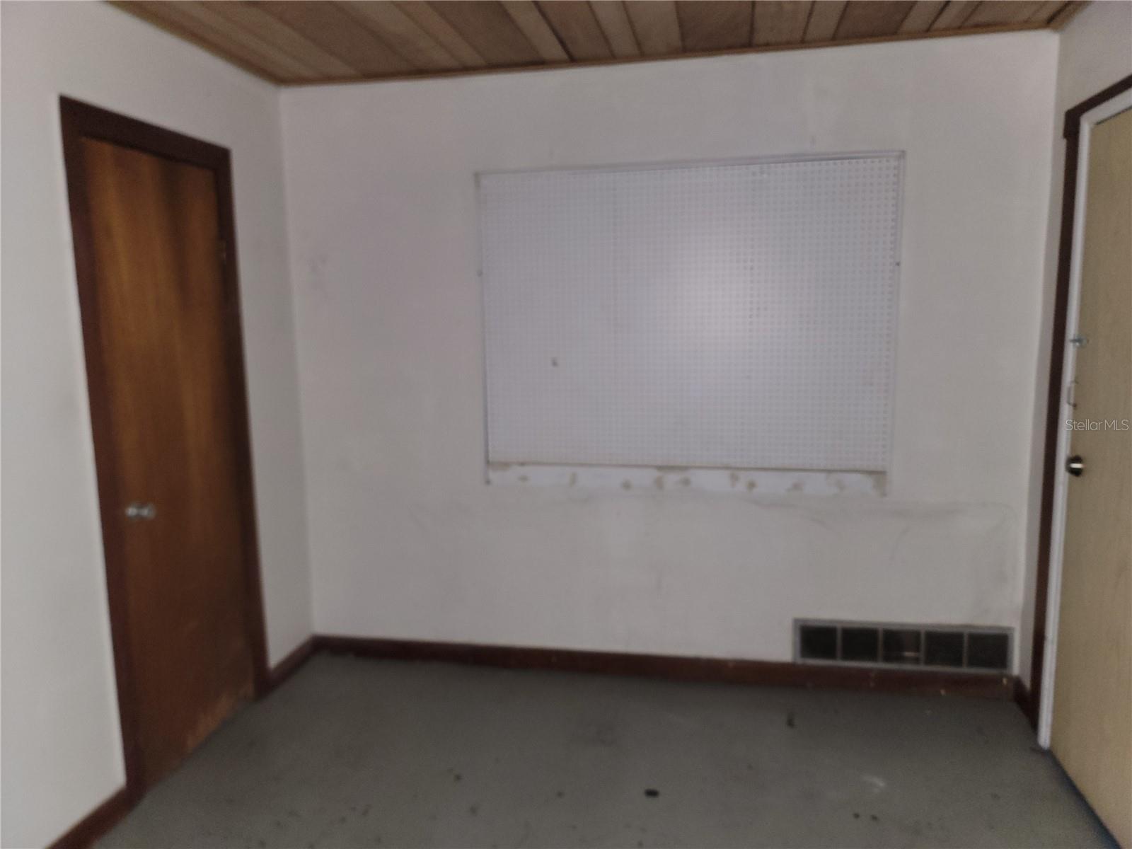 10851 SE US HIGHWAY 441, BELLEVIEW, FL, 34420