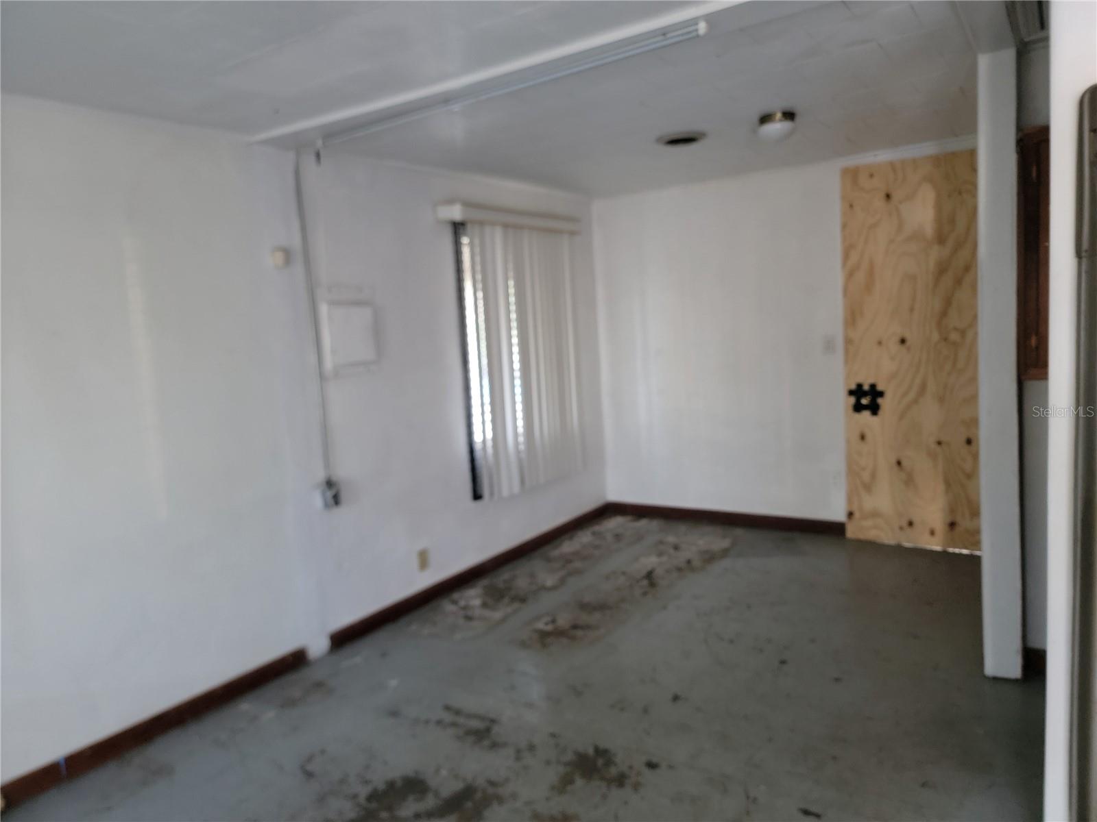 10851 SE US HIGHWAY 441, BELLEVIEW, FL, 34420