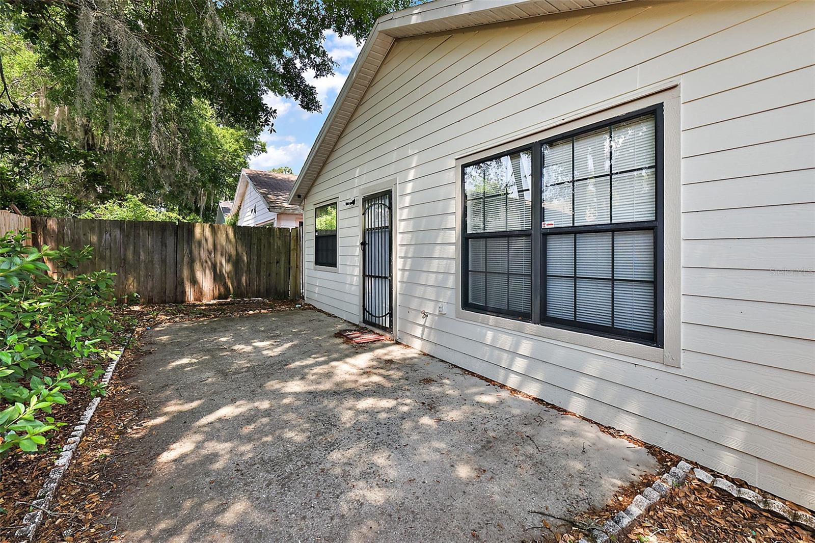 3910 NE 22ND LN, OCALA, FL, 34470