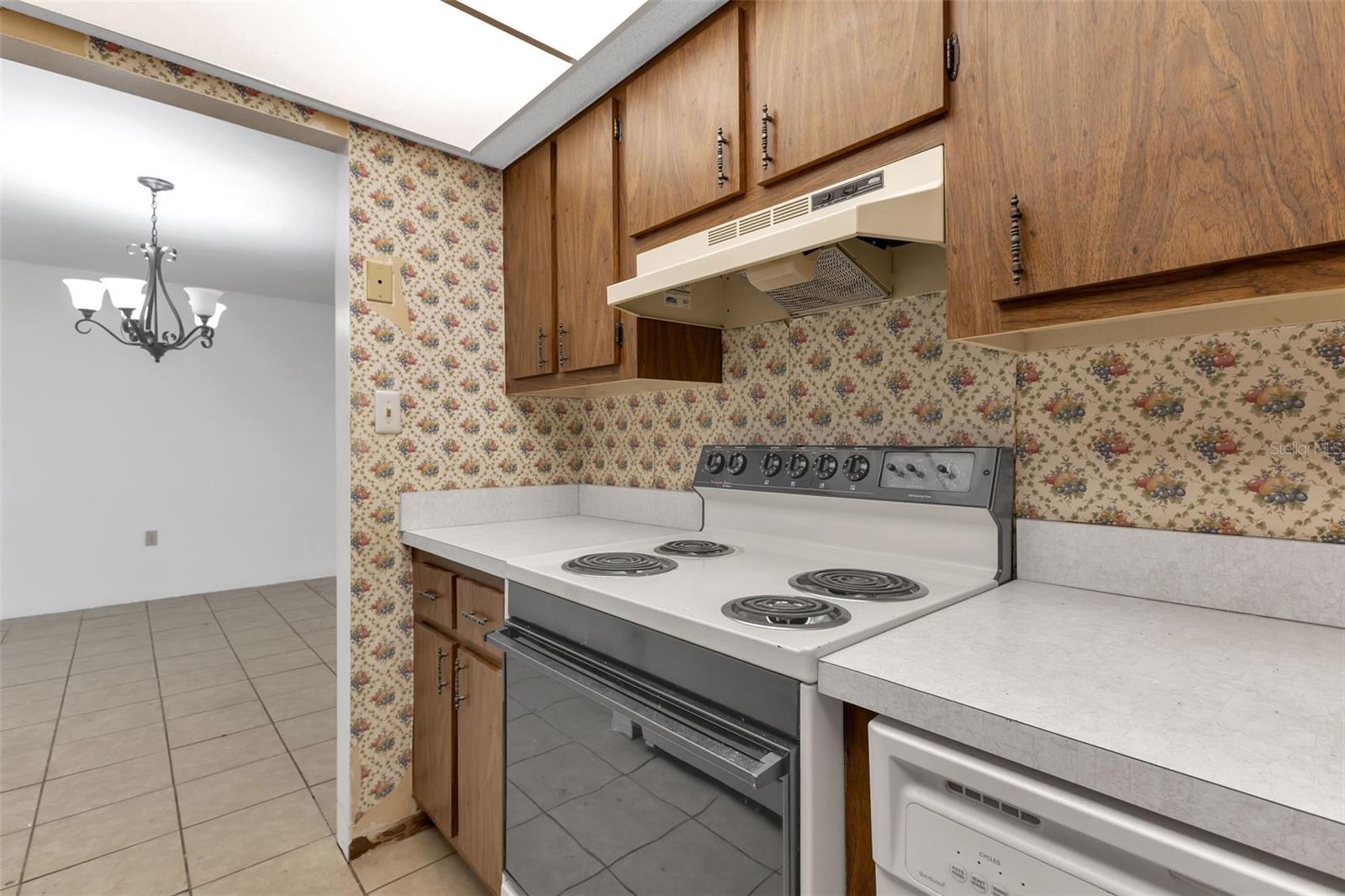 21280 BRINSON AVE #214, PORT CHARLOTTE, FL, 33952