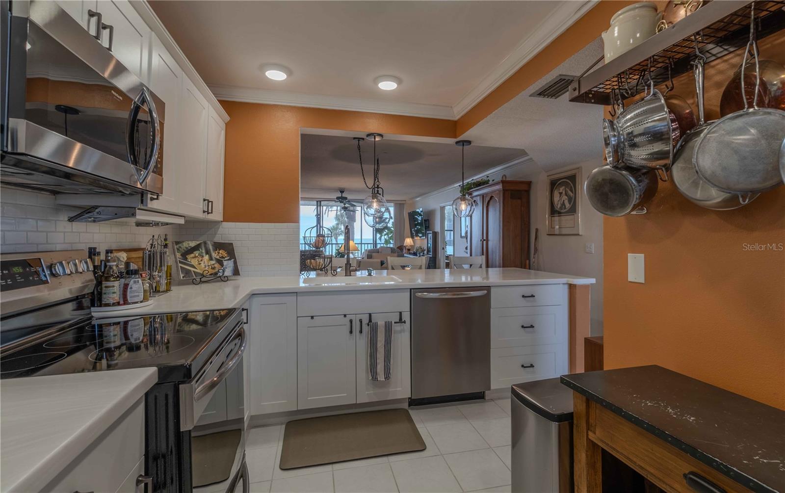 18304 GULF BLVD #108, REDINGTON SHORES, FL, 33708