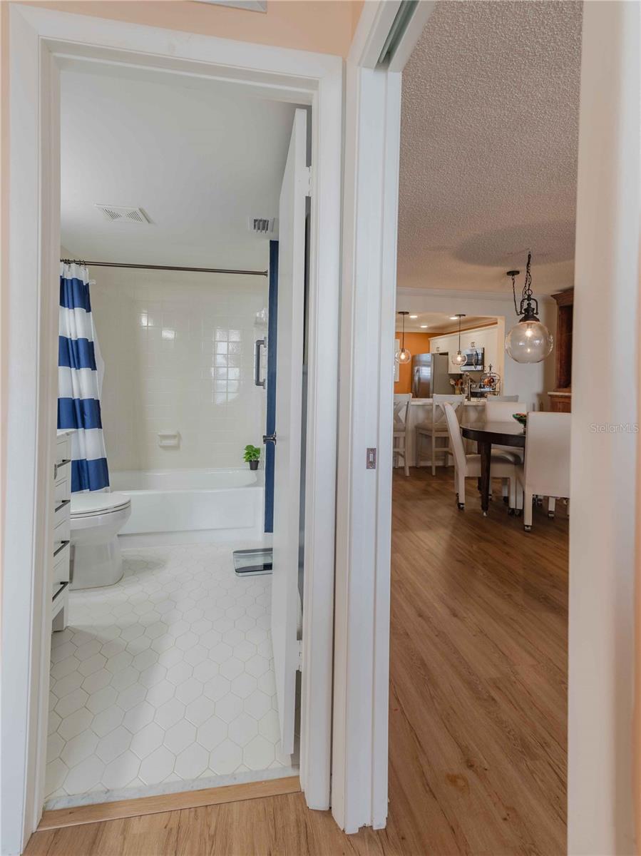 18304 GULF BLVD #108, REDINGTON SHORES, FL, 33708