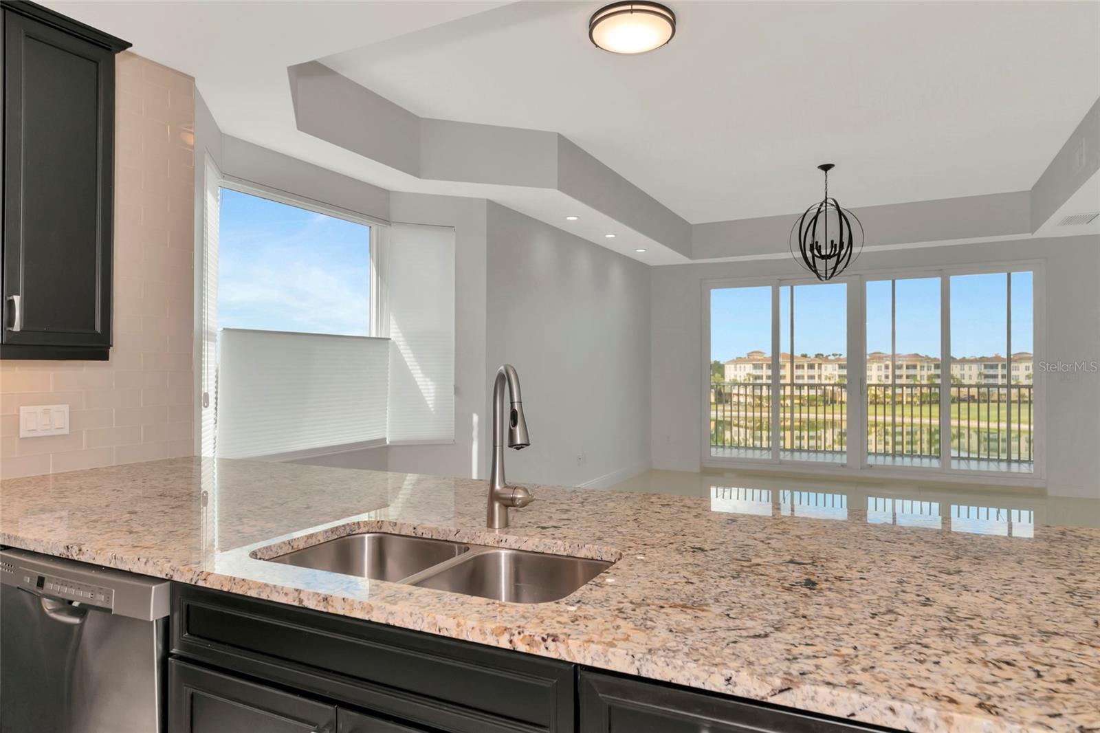 10520 BOARDWALK LOOP #401, LAKEWOOD RANCH, FL, 34202