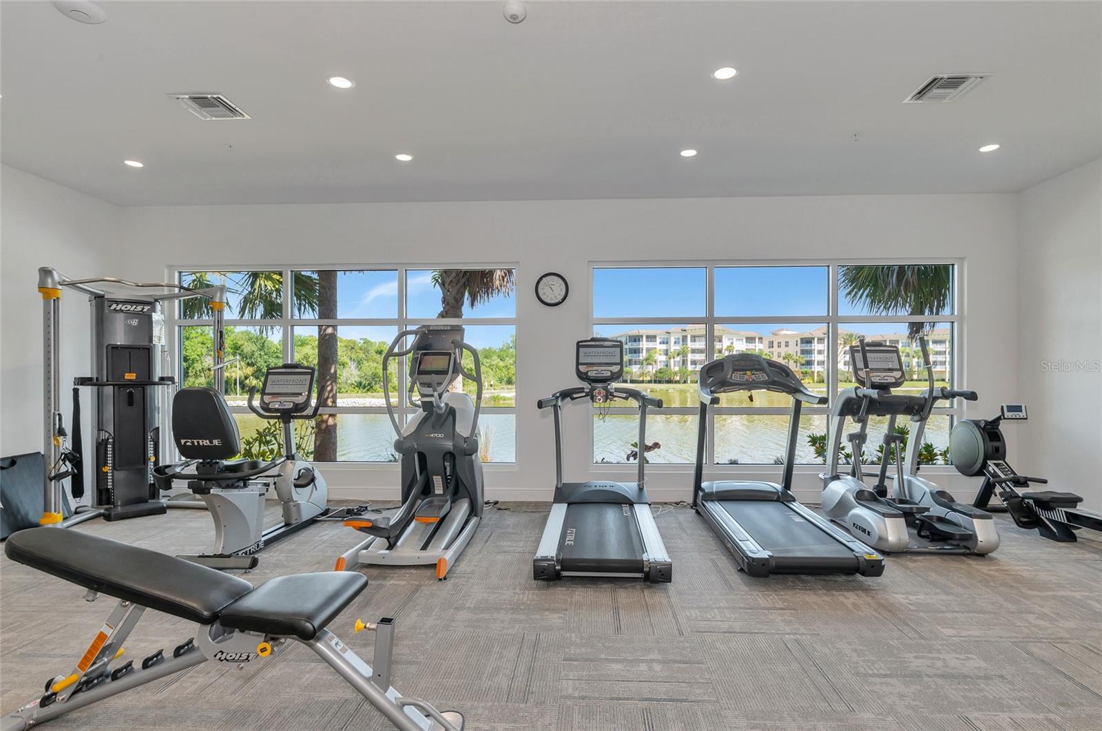 10520 BOARDWALK LOOP #401, LAKEWOOD RANCH, FL, 34202
