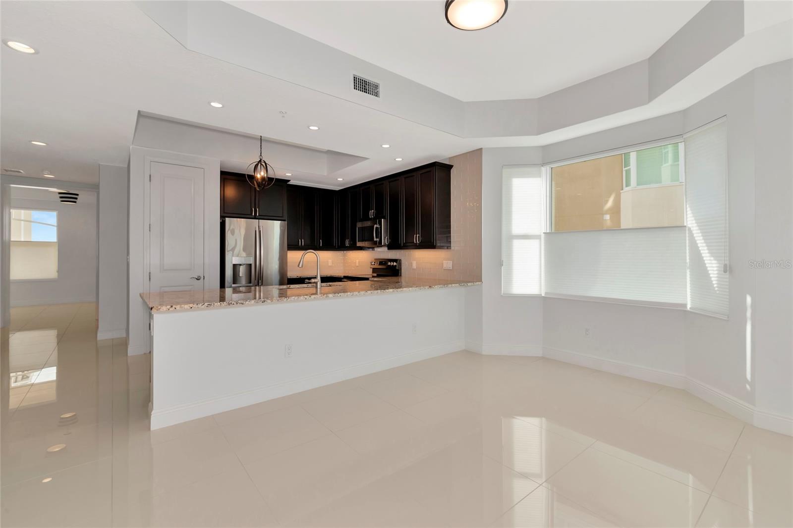 10520 BOARDWALK LOOP #401, LAKEWOOD RANCH, FL, 34202