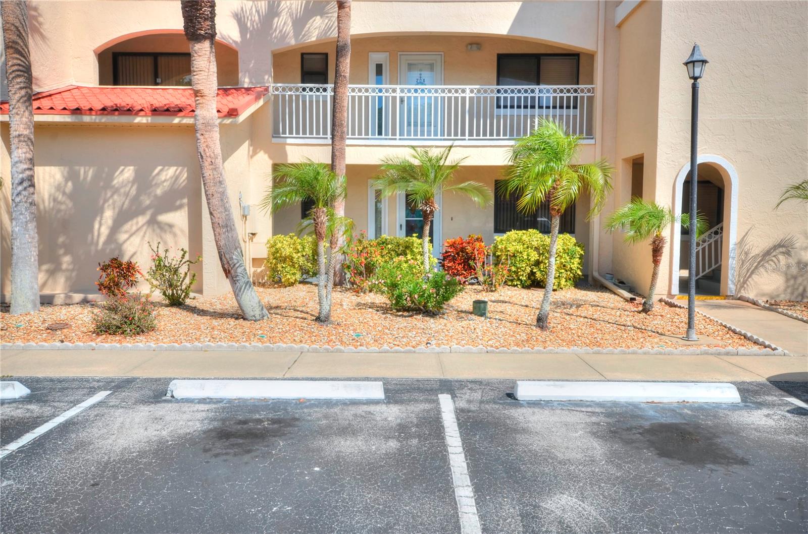 464 BOUCHELLE DR #104, NEW SMYRNA BEACH, FL, 32169