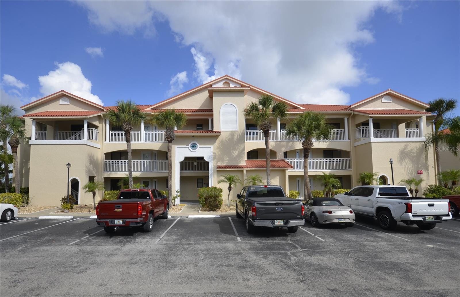 464 BOUCHELLE DR #104, NEW SMYRNA BEACH, FL, 32169