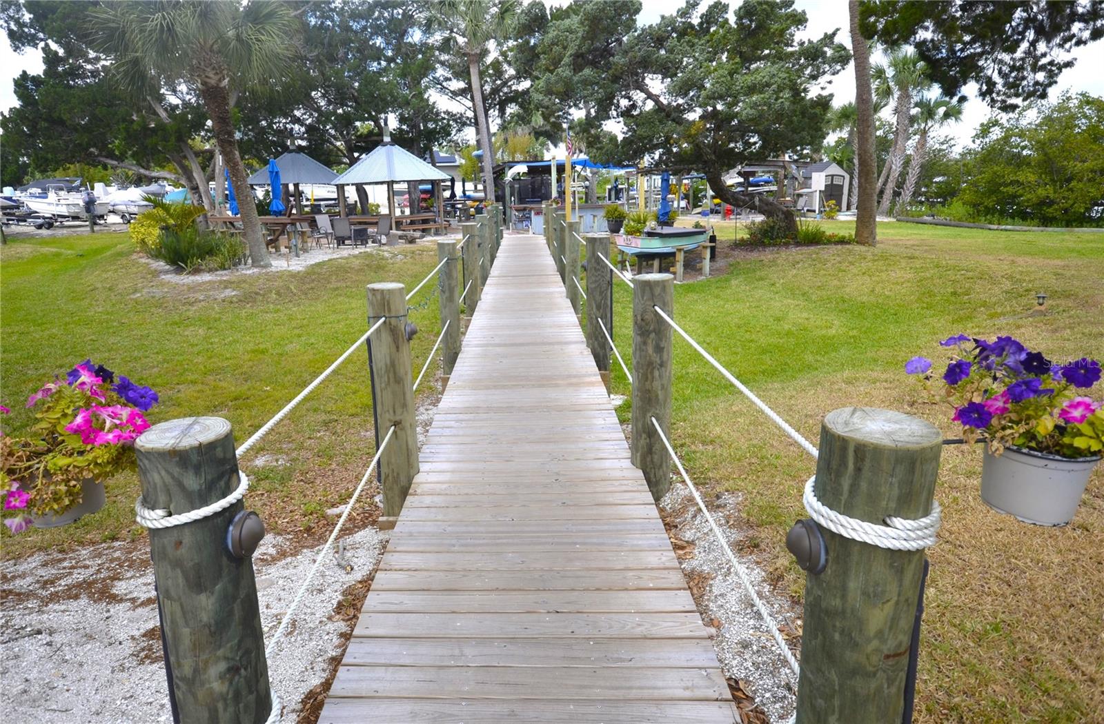 464 BOUCHELLE DR #104, NEW SMYRNA BEACH, FL, 32169