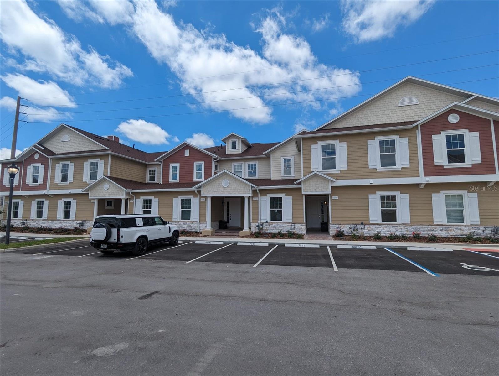 7591 SUNFLOWER CIR, KISSIMMEE, FL, 34747