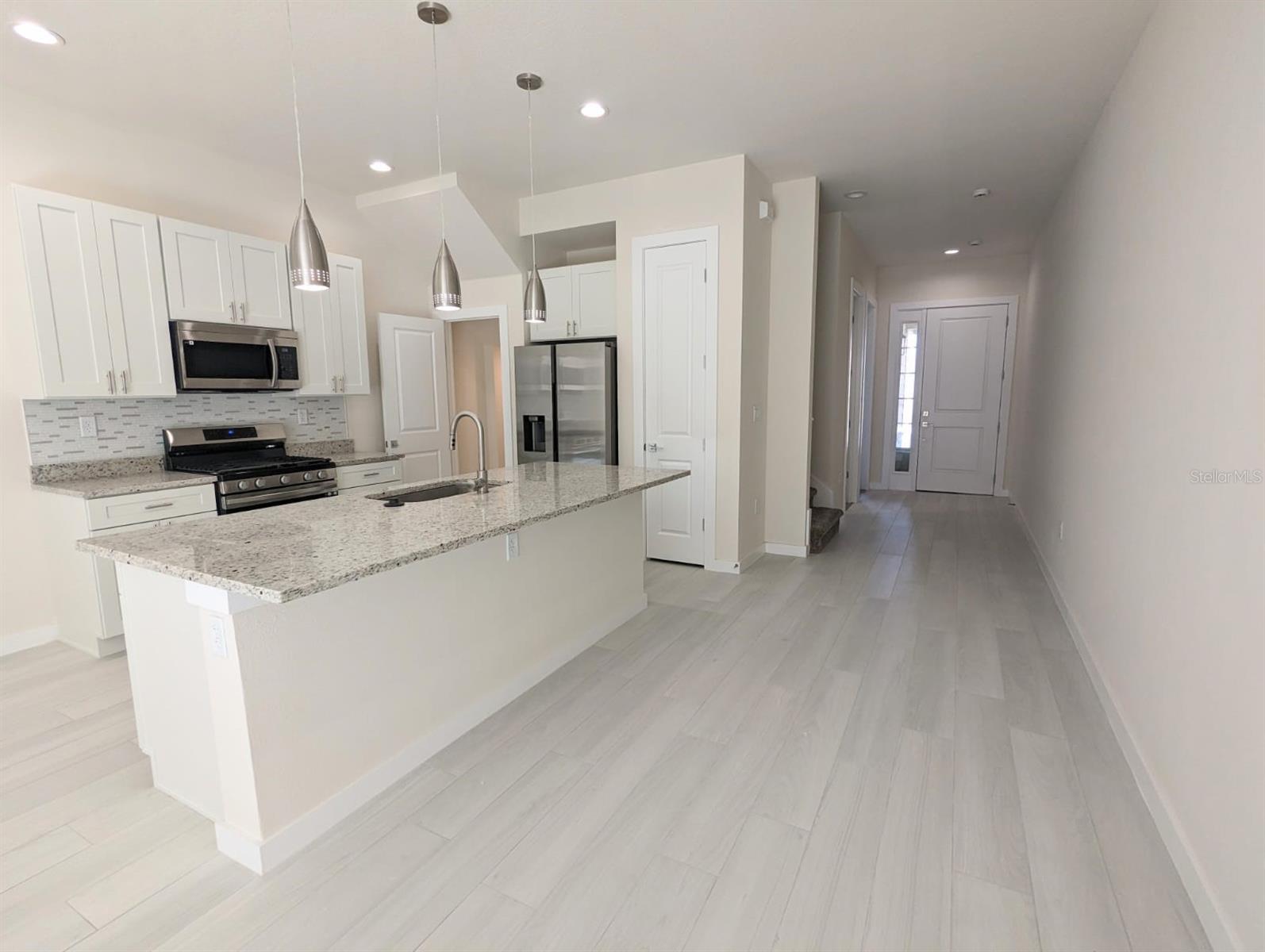 7591 SUNFLOWER CIR, KISSIMMEE, FL, 34747