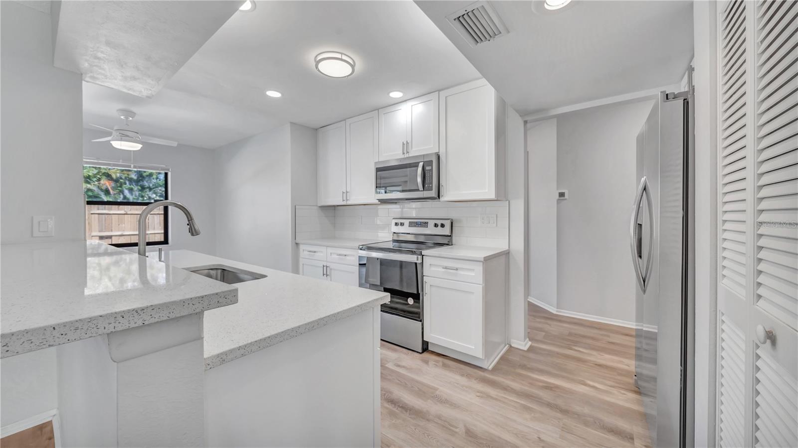 3871 FONTAINEBLEAU ST, NORTH PORT, FL, 34287