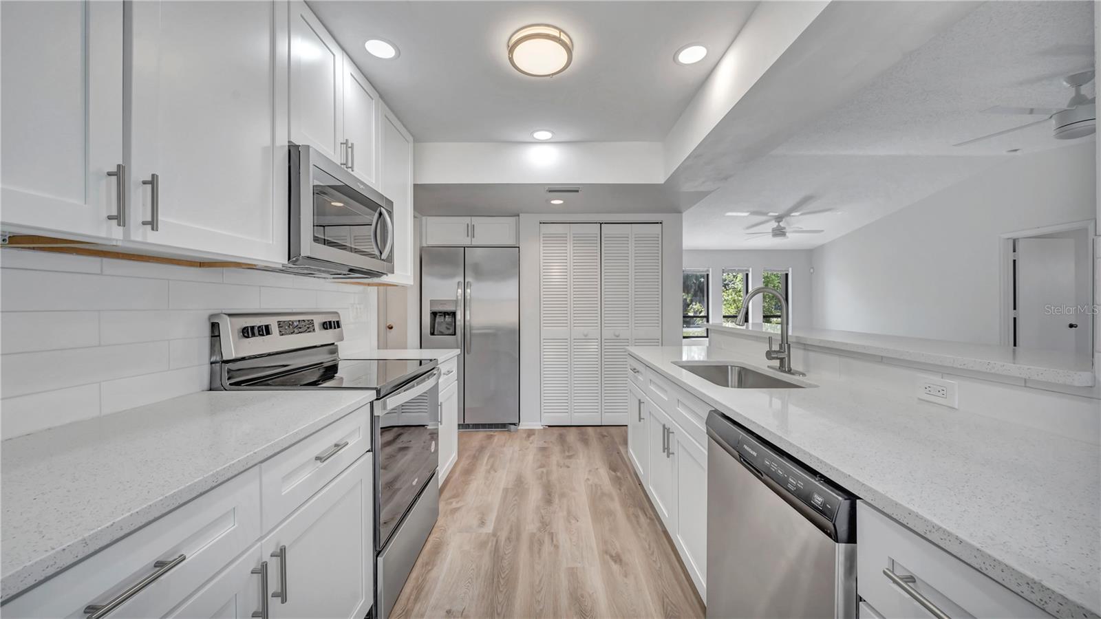 3871 FONTAINEBLEAU ST, NORTH PORT, FL, 34287