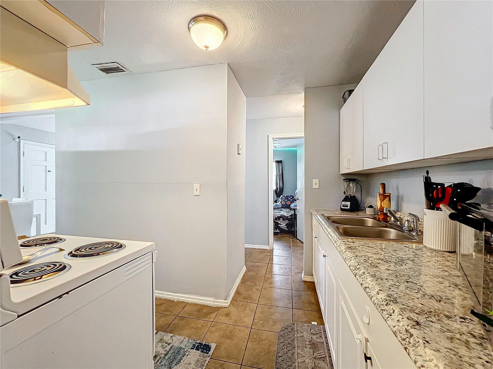 544 S COTTAGE HILL RD, ORLANDO, FL, 32805
