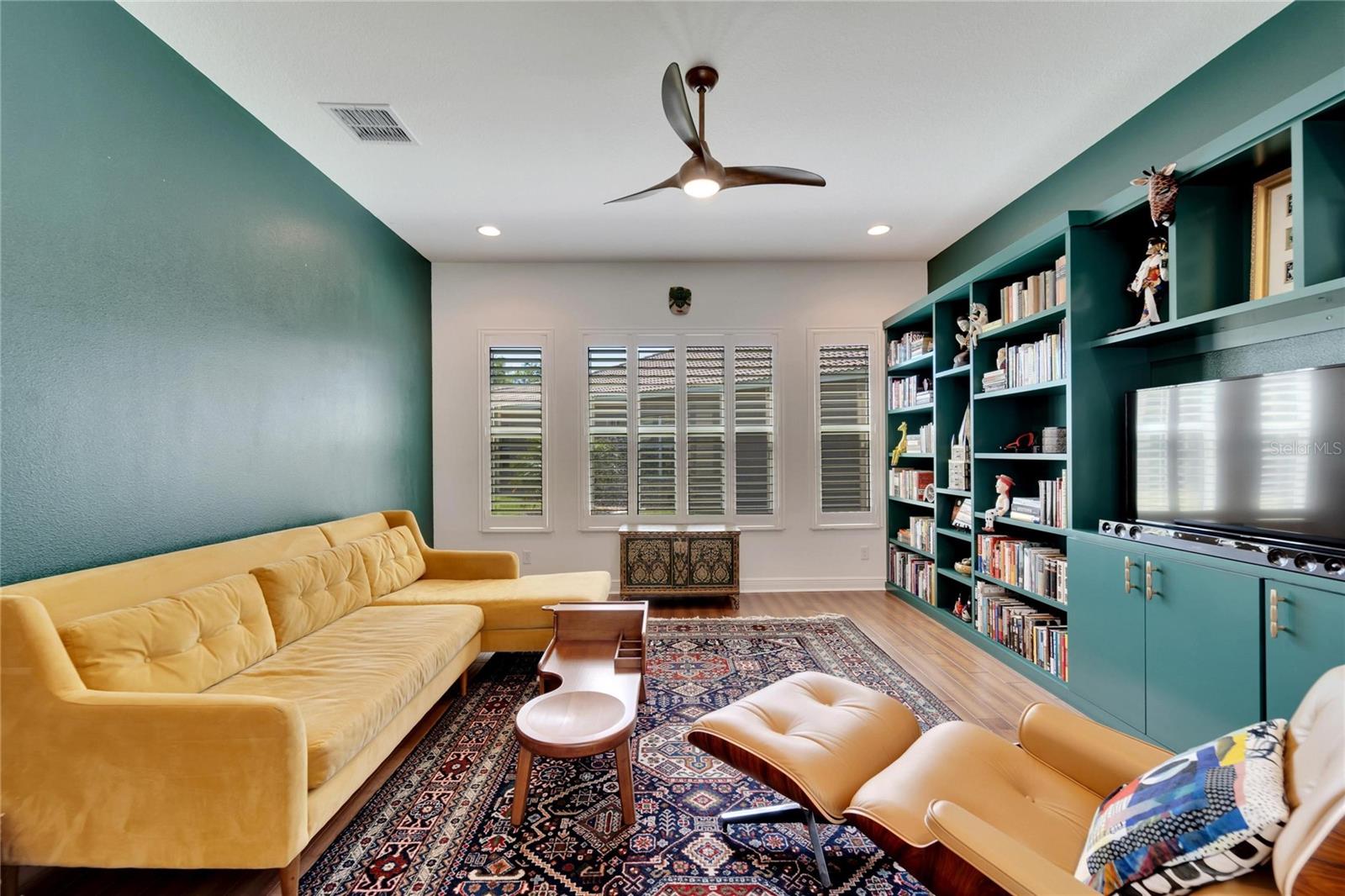 5036 EMERALD ISLE DR, WIMAUMA, FL, 33598