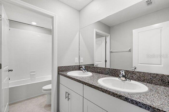 7222 RONNIE GARDEN CT, TAMPA, FL, 33619