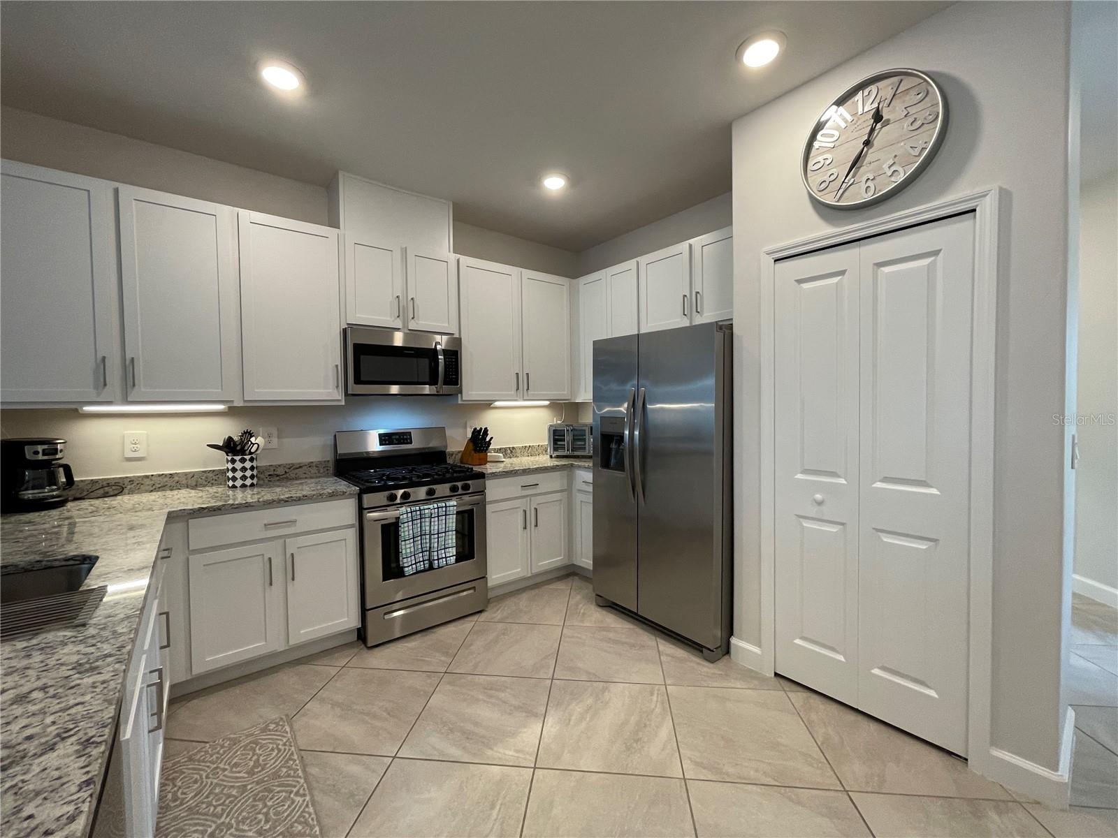 15950 CLEAR SKIES PL, BRADENTON, FL, 34211