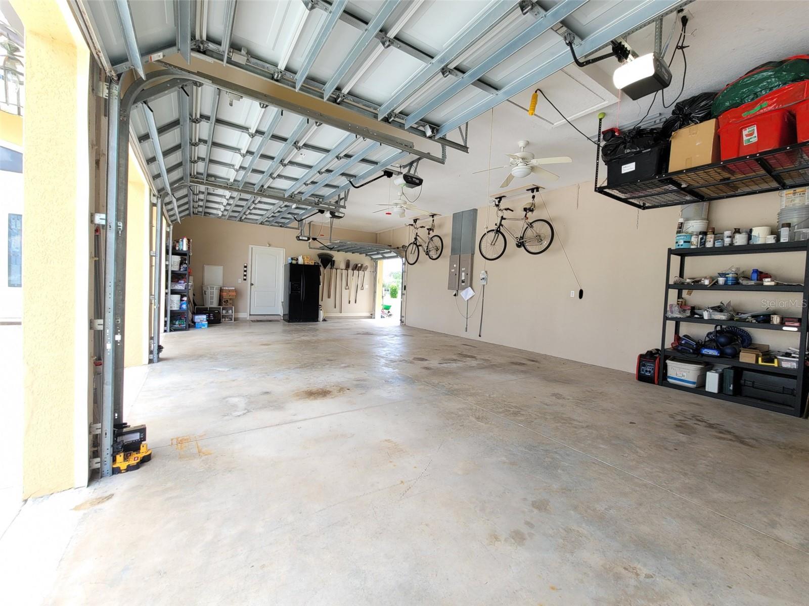 11573 SW DALLAS DR N, LAKE SUZY, FL, 34269